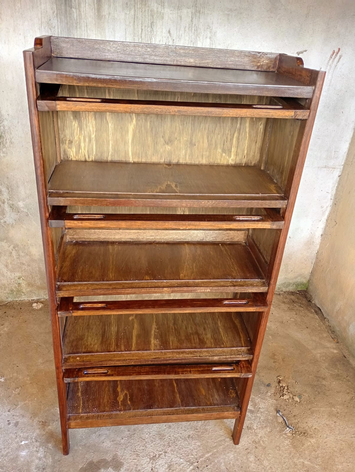 Estante basculante livreiro 4 portas 