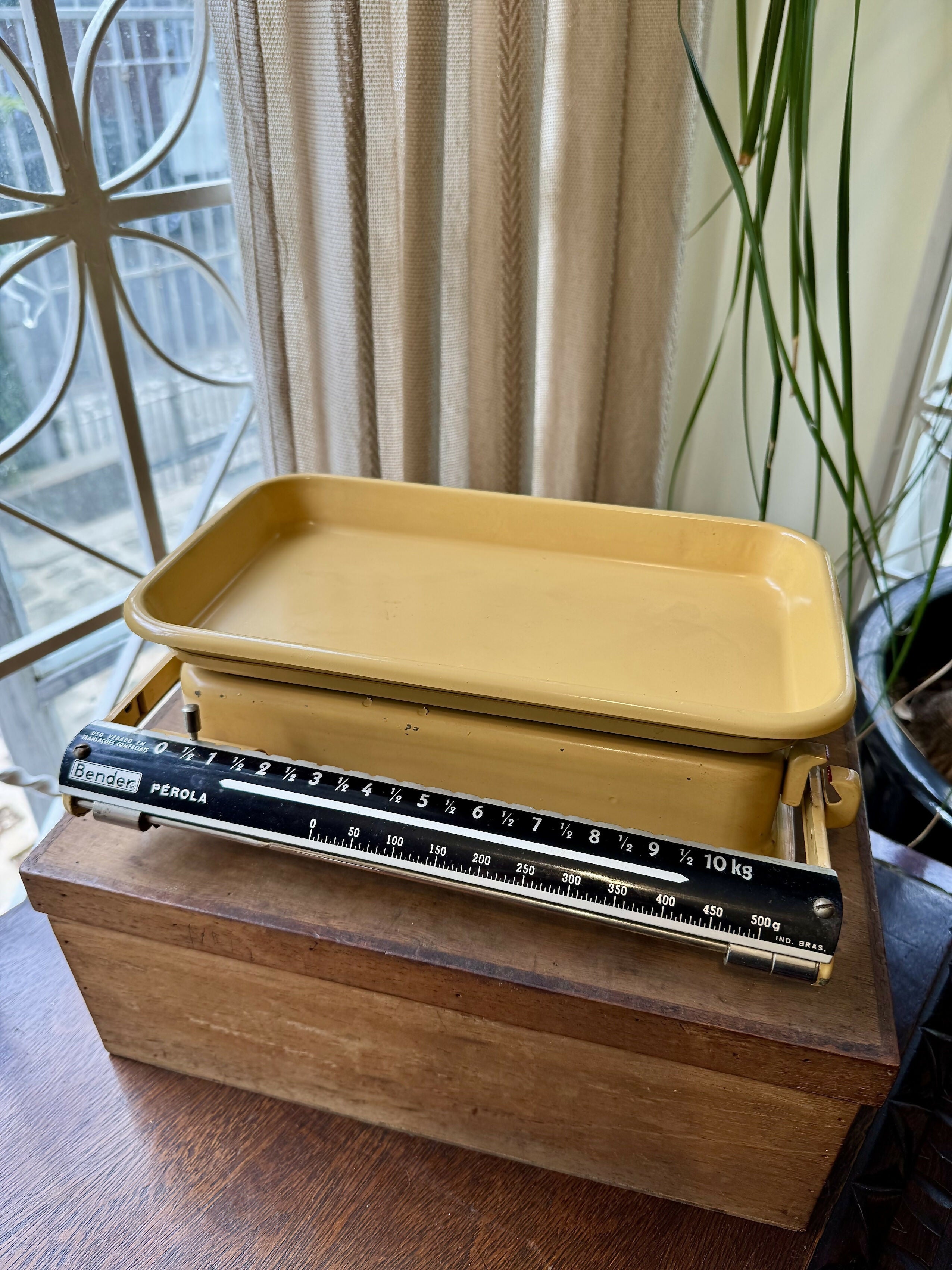 Balança vintage - BENDER Pérola - Impecável