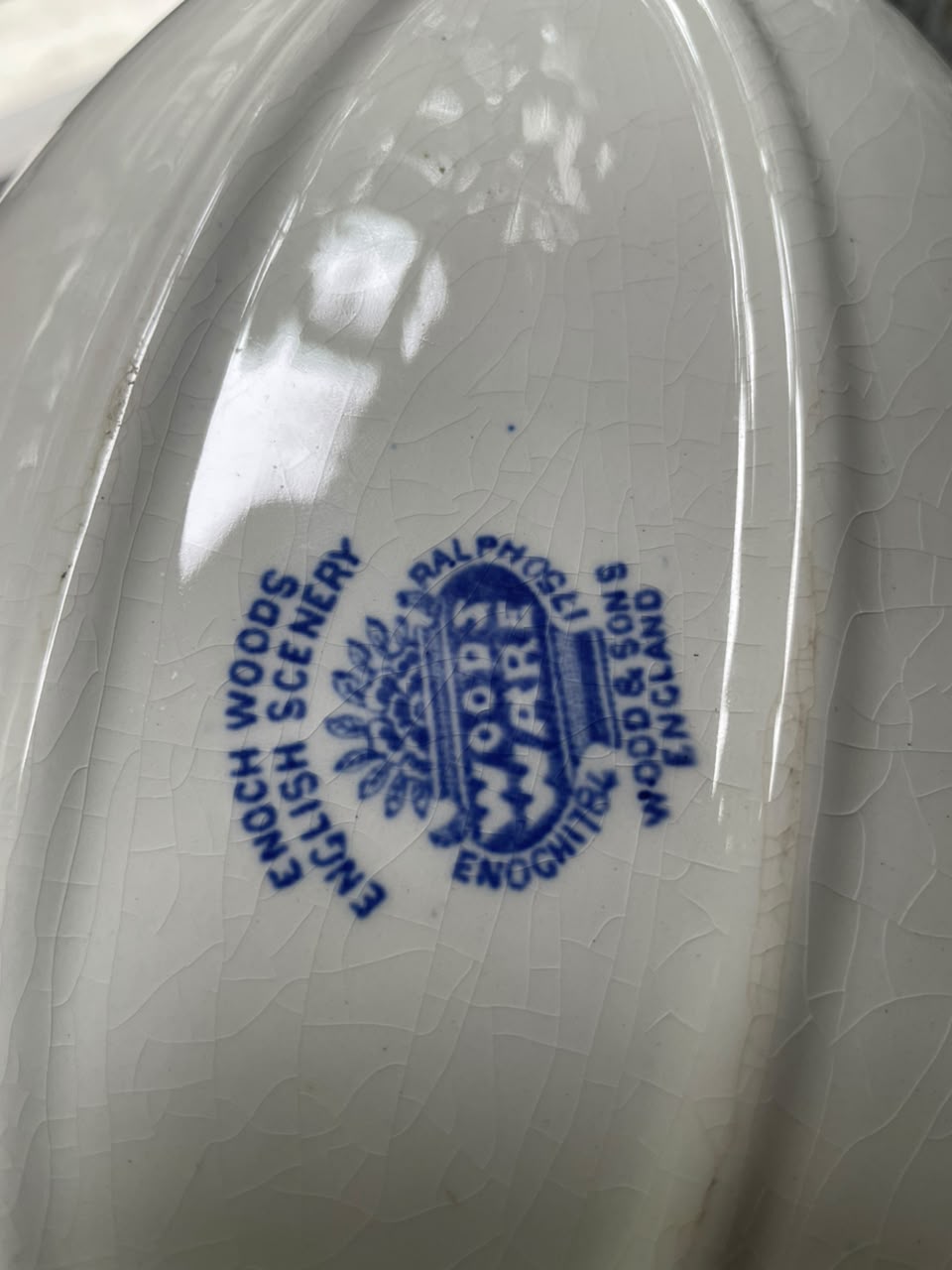 Molheira com presentoir Woods &amp; Sons em faiança inglesa azul