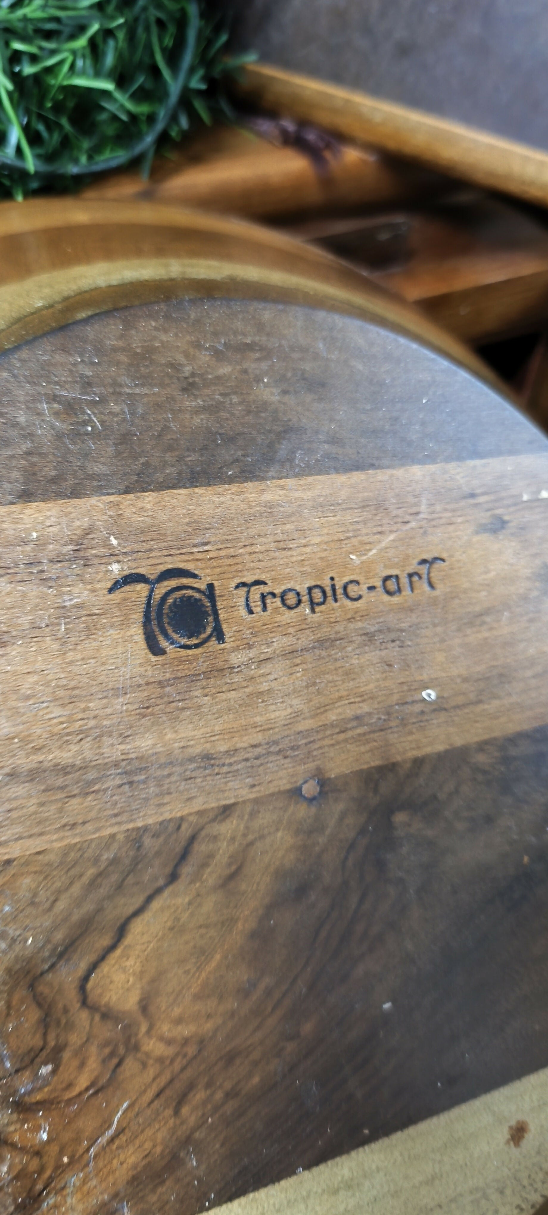 Tigelas de design Tropic Art