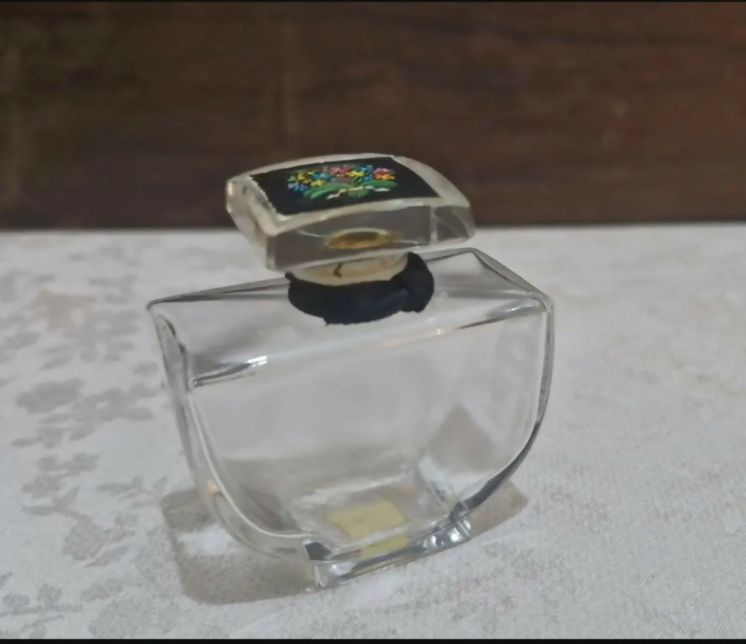 Coleção Rara de Frascos de Perfumes Franceses