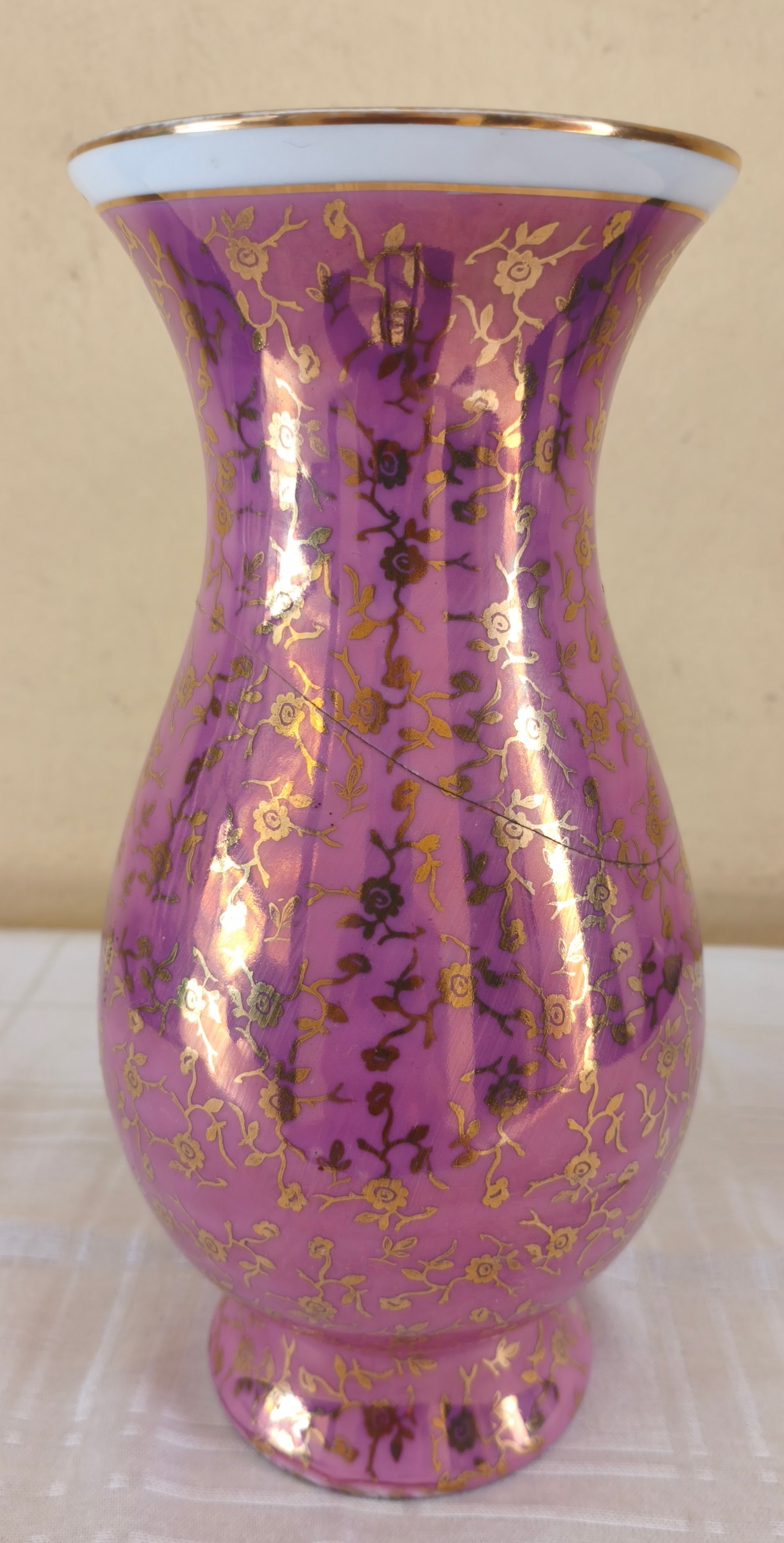 Vaso em porcelana Real