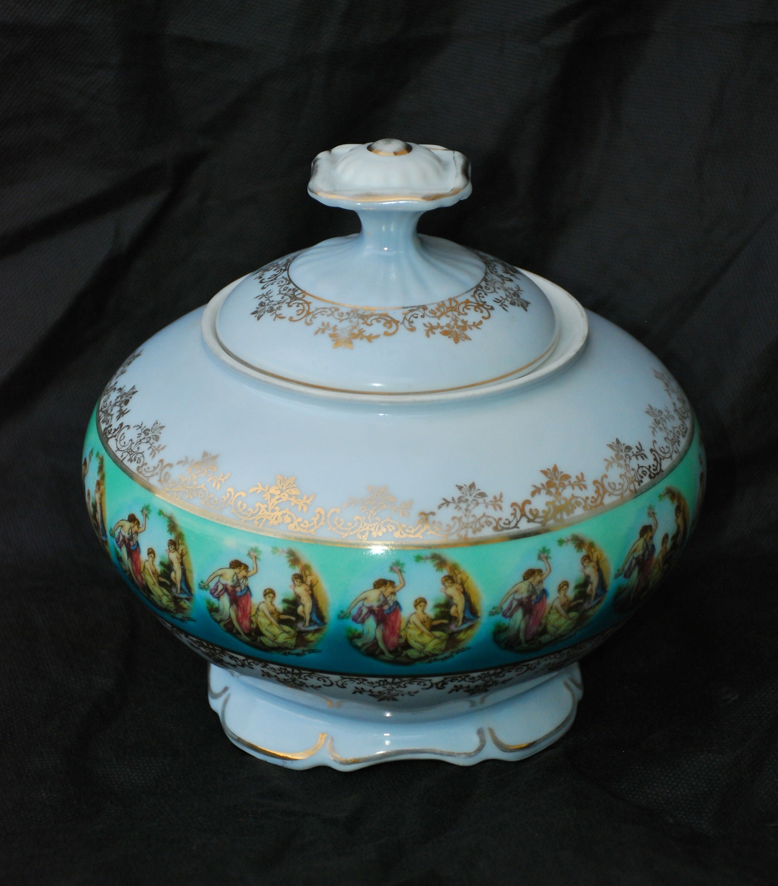 bombonier em porcelana real decorada 20 x 16 . vintage