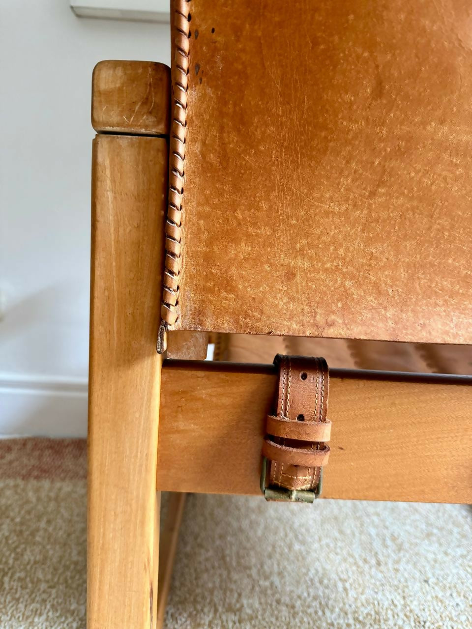 Poltrona "Diana Chair" de Karin Mobring anos70