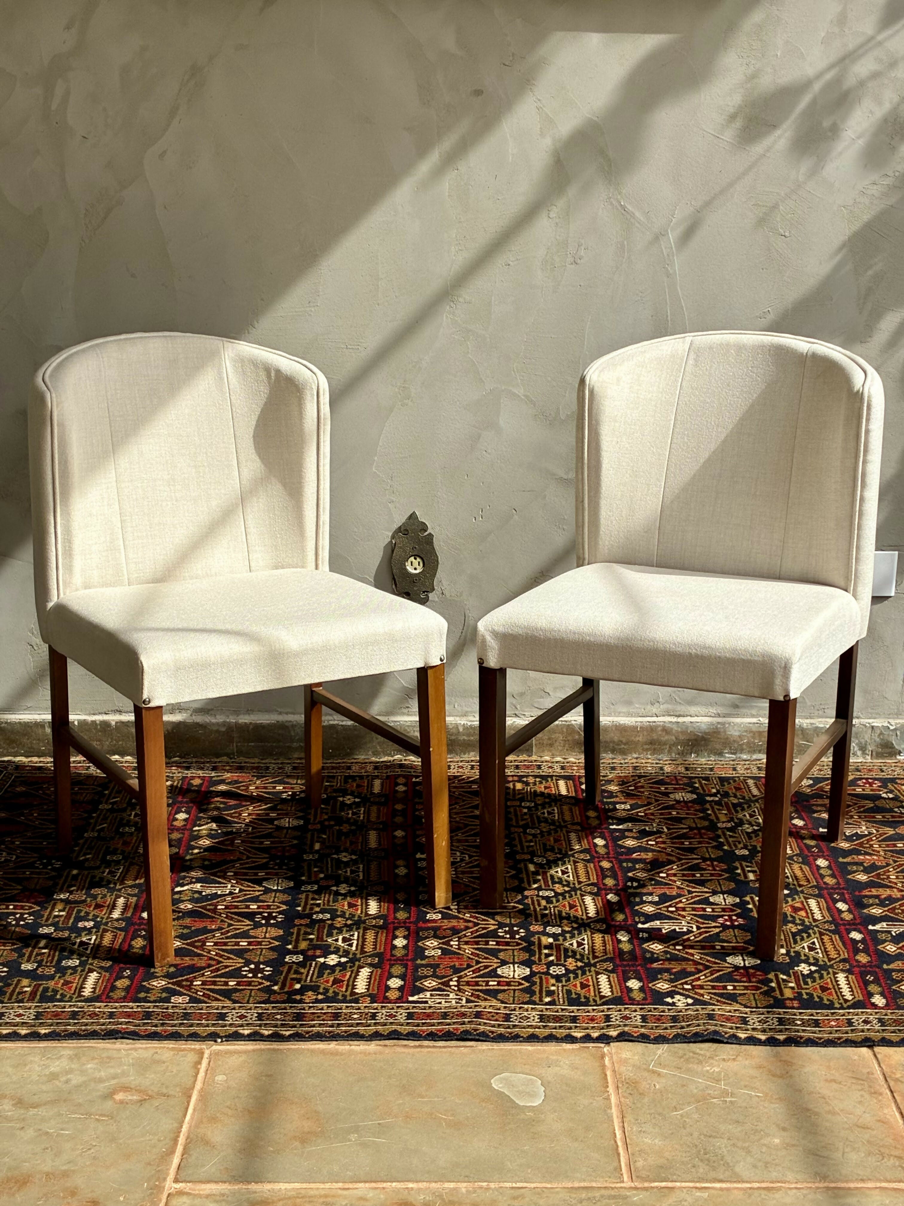 Par de Cadeiras Design