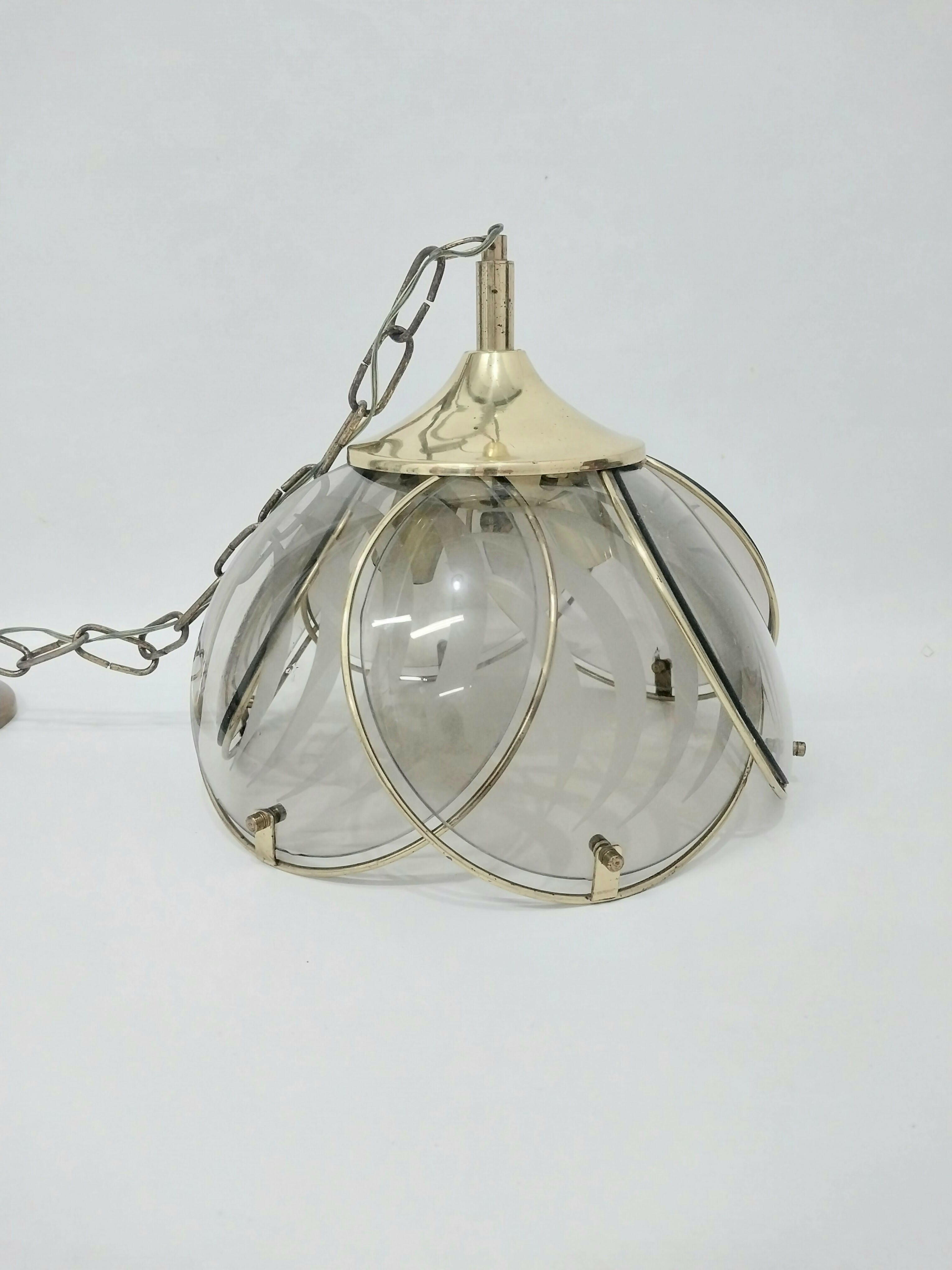 Lustre Vintage Anos 70 RM Latão e vidro fumê