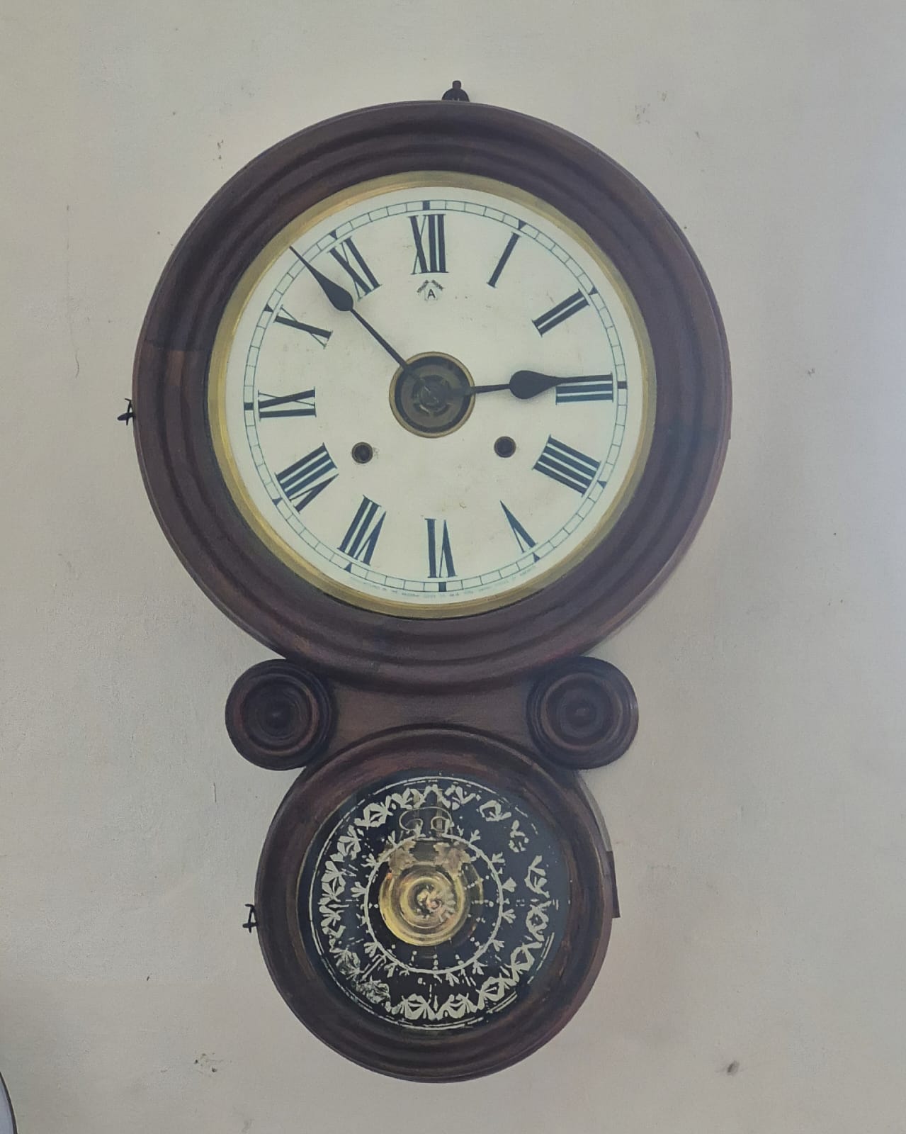 Antigo relógio de parede ´´ Oito`` Ansonia
