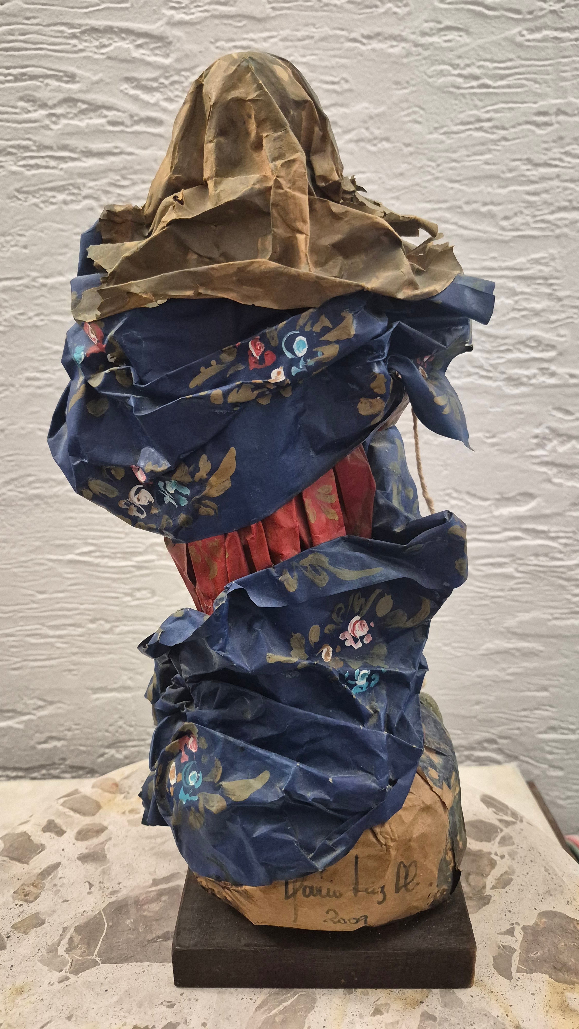 Escultura arte sacra em papel Nossa Senhora da Conceição
