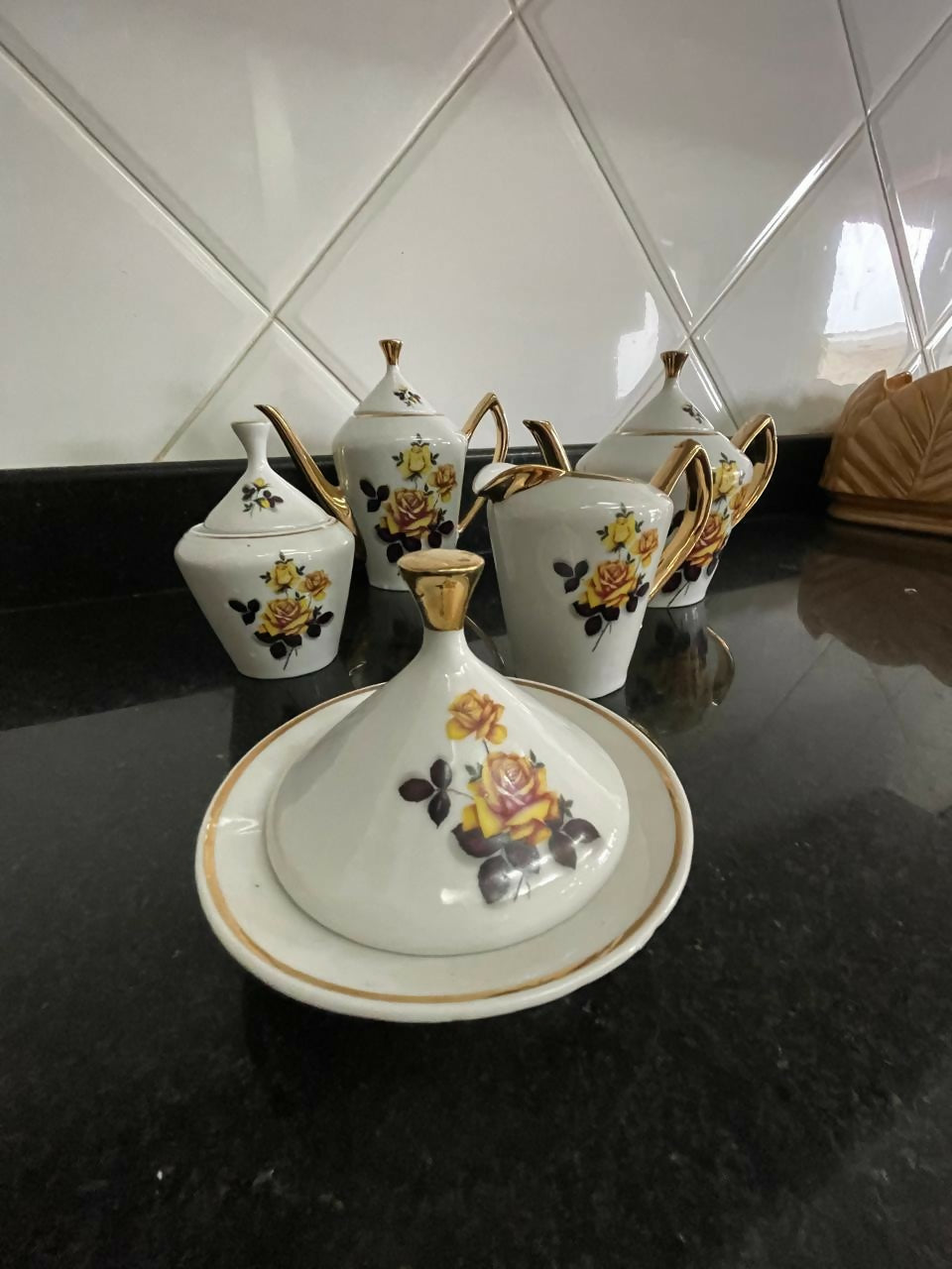 Bule , cremeira e mantegueira Rosas Pozzani