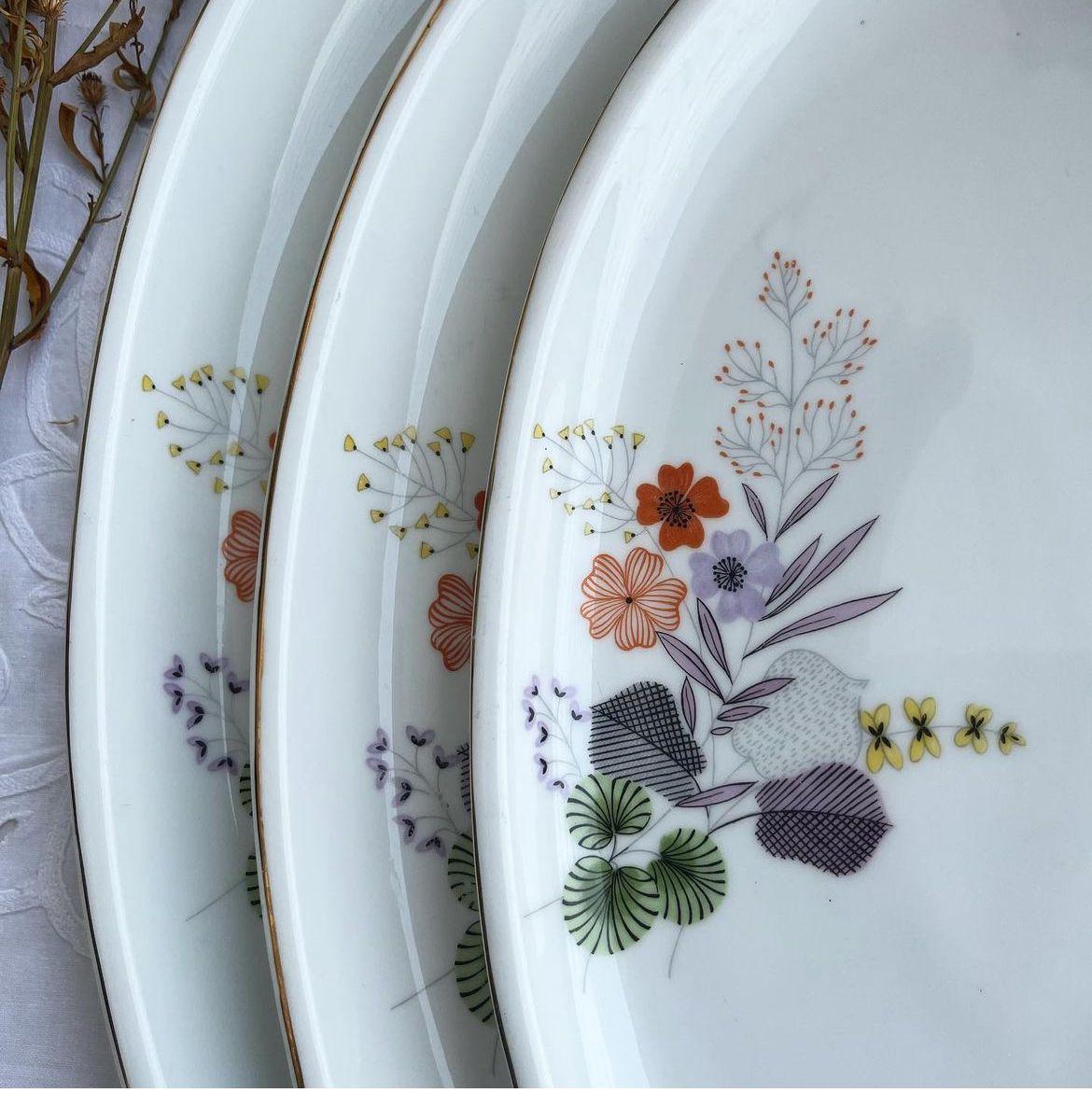 Trio de travessas ovais em porcelana com motivos florais – REAL SÃO PAULO