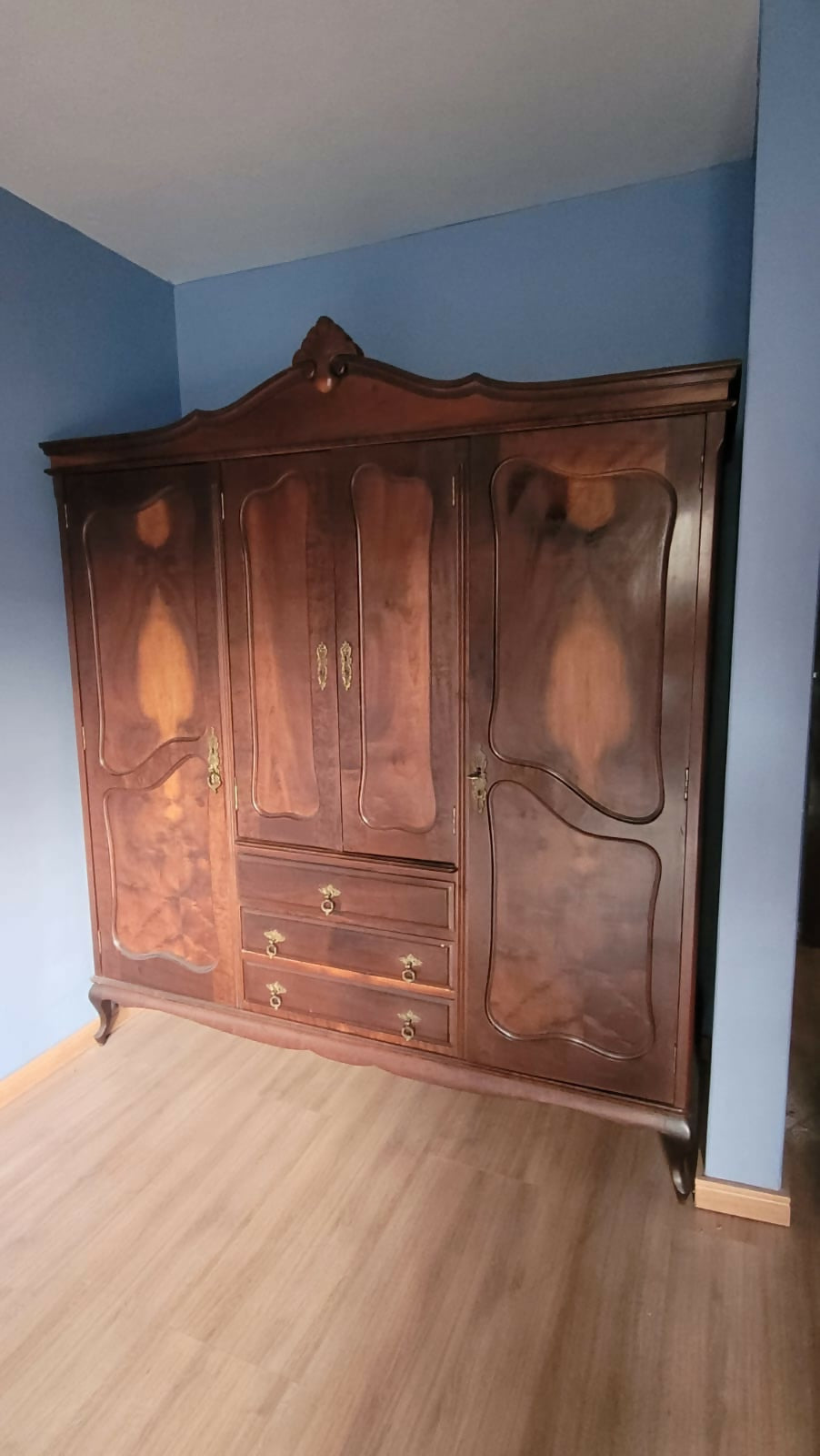 Guarda roupa Chipandele - imbuia
