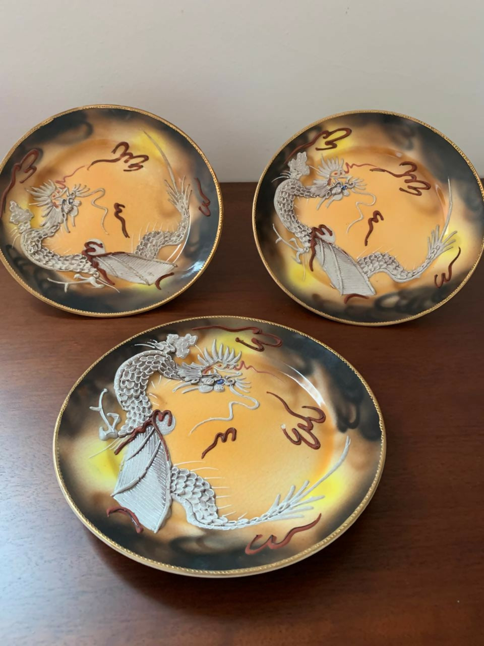 Conjunto de 3 pratos decorativos orientais (DMPS_053)