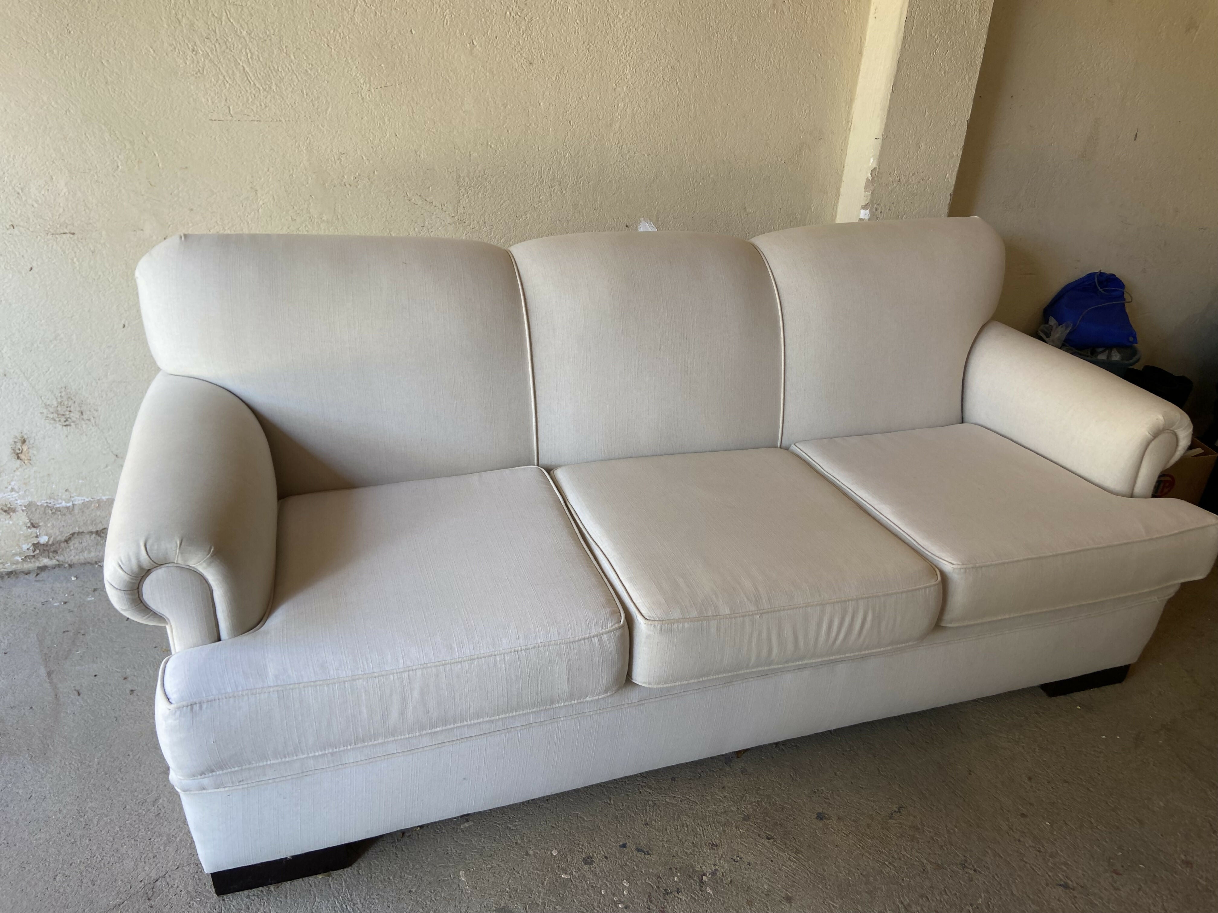 Sofá Clássico de 3 Lugares - Anos 90 - Impecável!