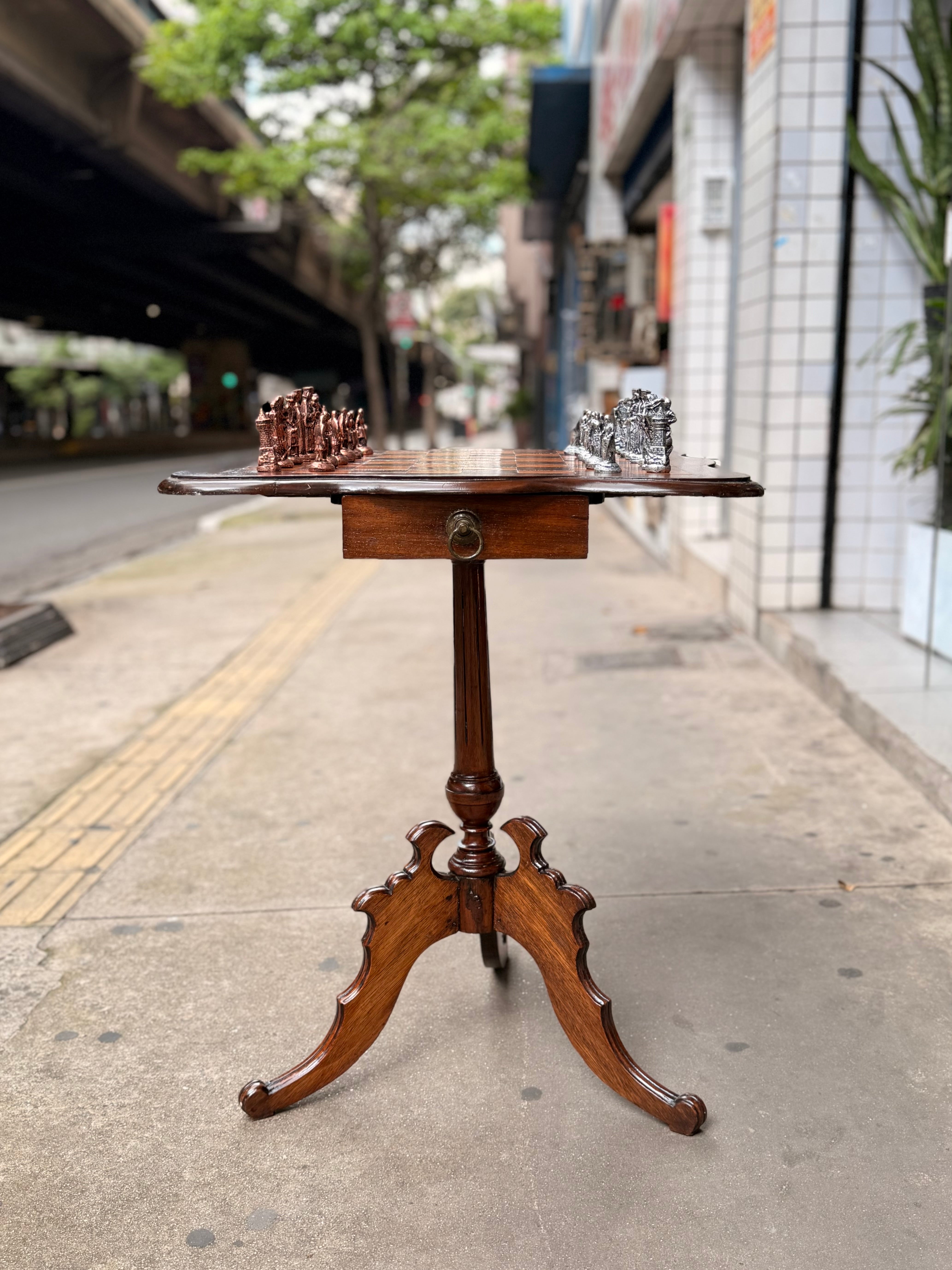 Mesa de xadrez antiga