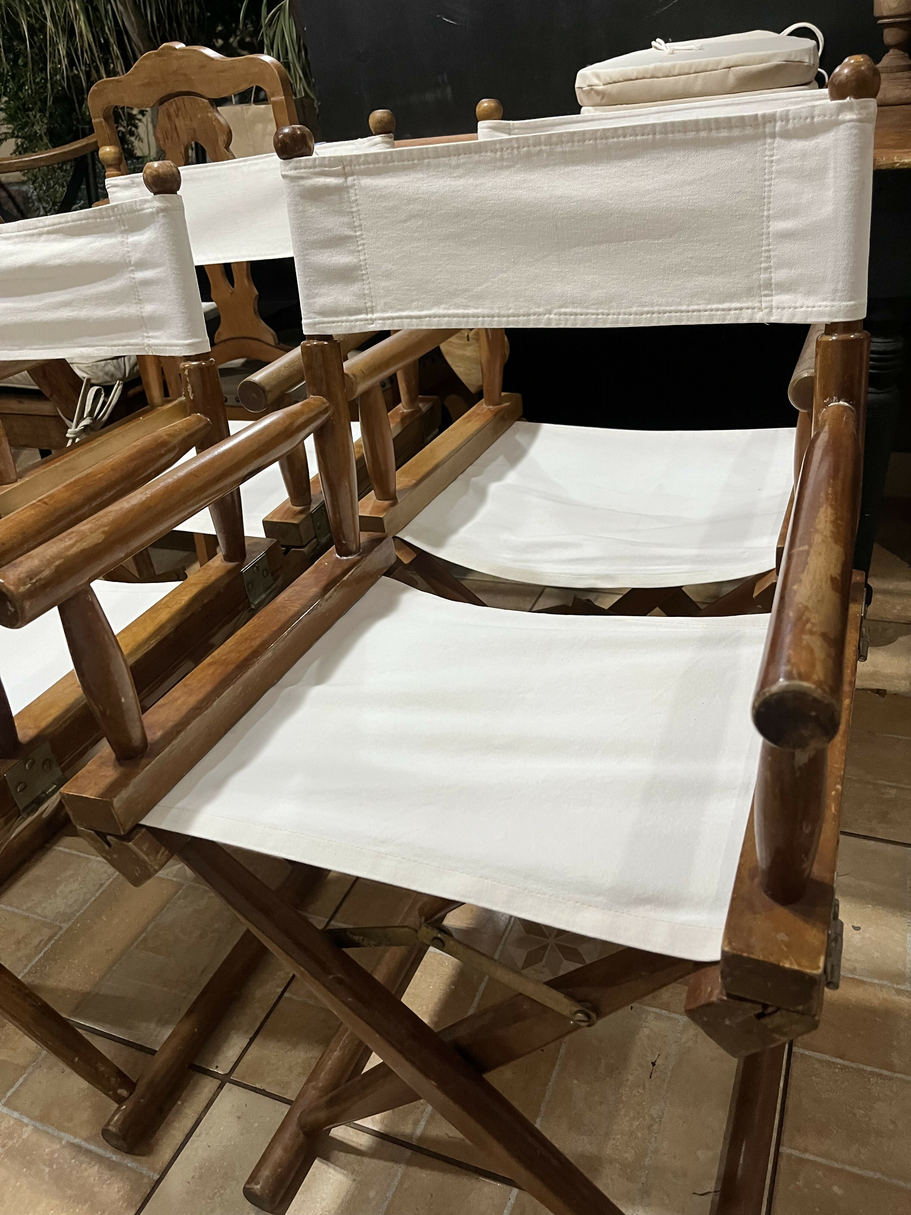 Conjunto de 4 Cadeiras Diretor em madeira maciça (armação) **Relíquia**