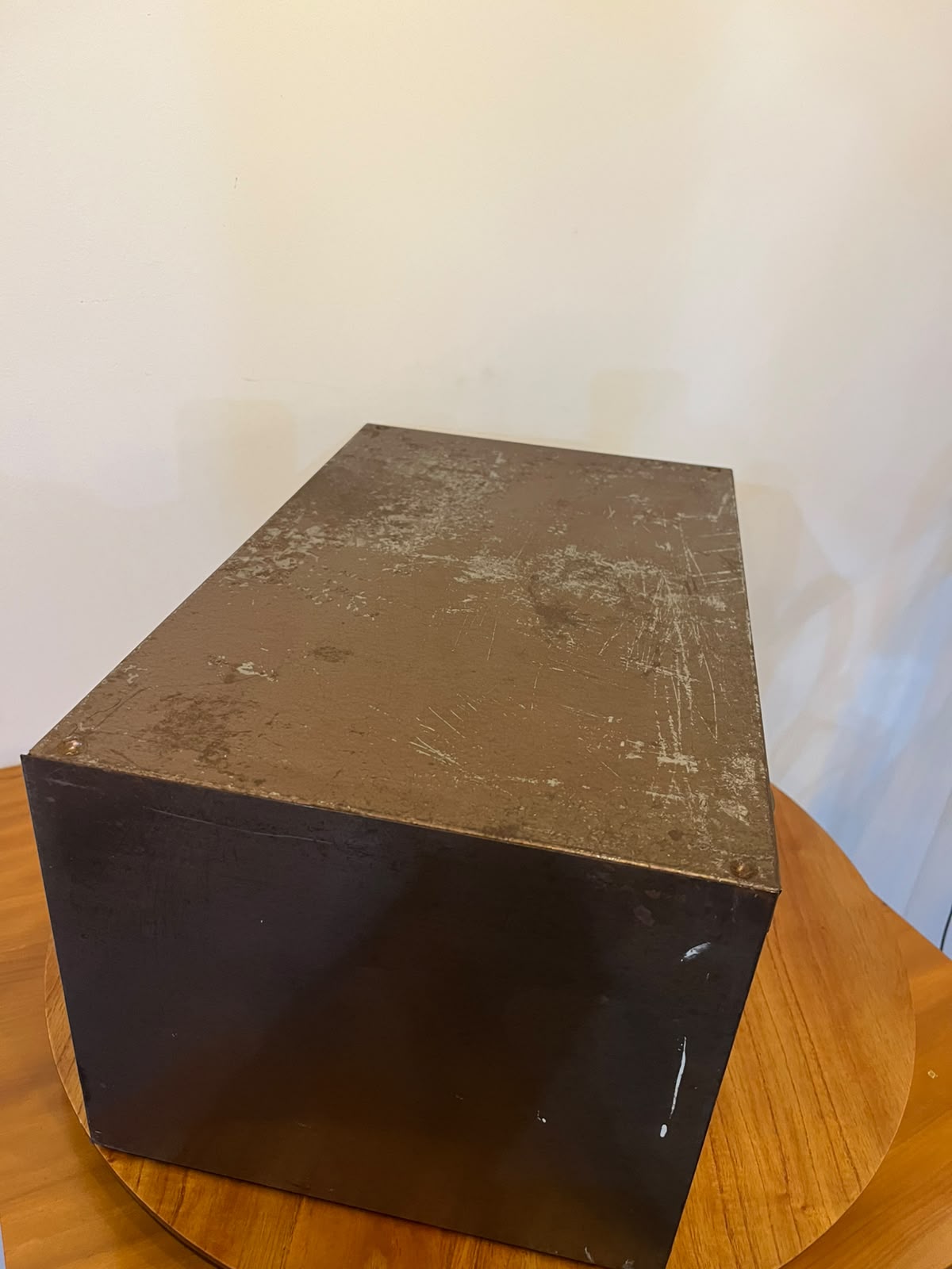 Gaveteiro organizador industrial vintage em metal com 10 gavetas – 42 cm