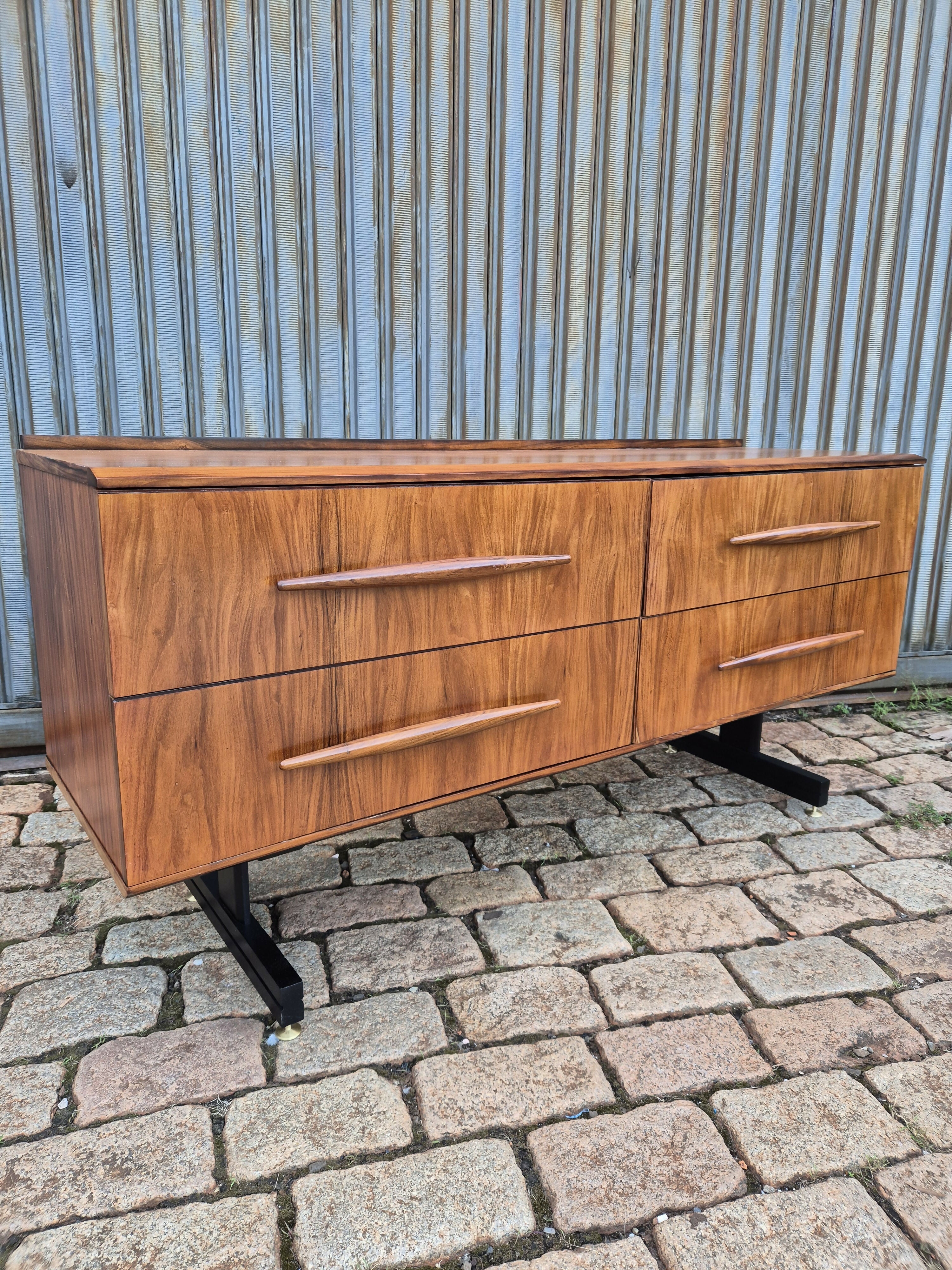 Cômoda/Buffet Cimo S.A anos 60 Caviúna