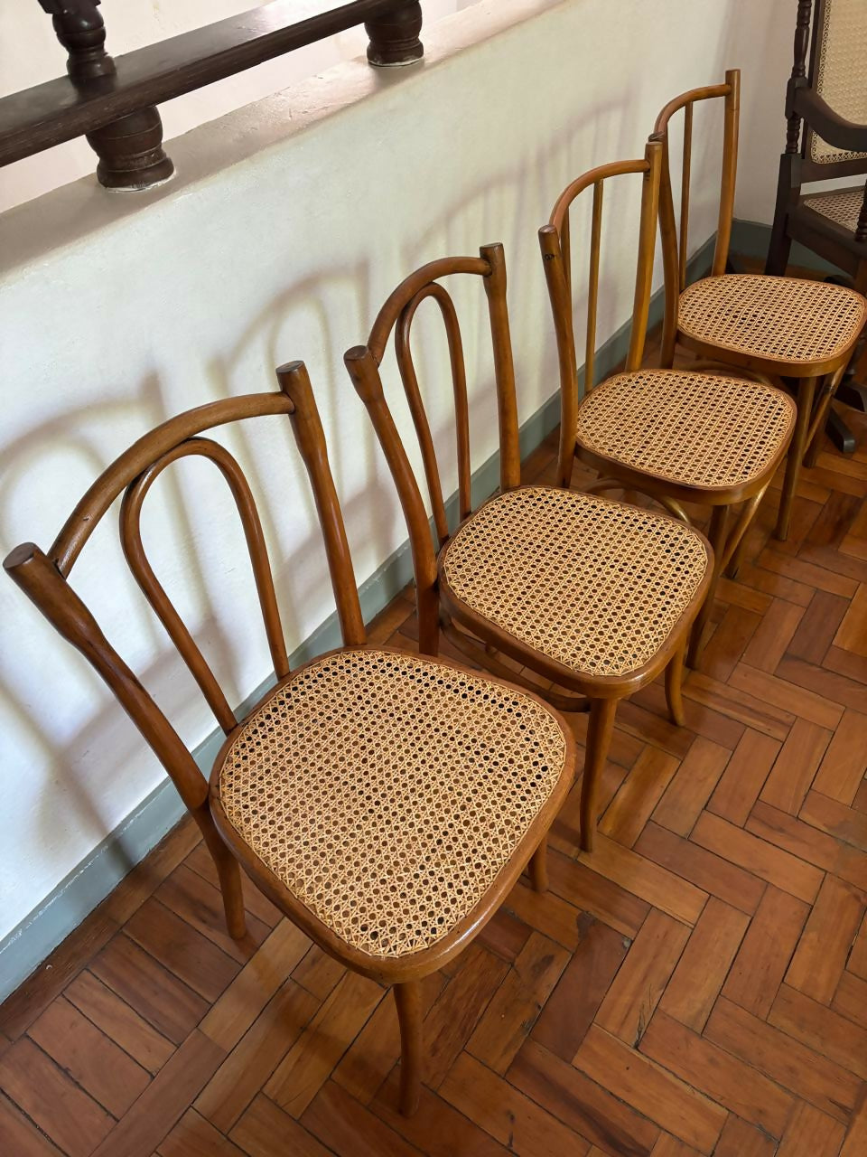 Set de 04 cadeiras Móveis Gerdau em palhinha - anos 60 (restauradas)