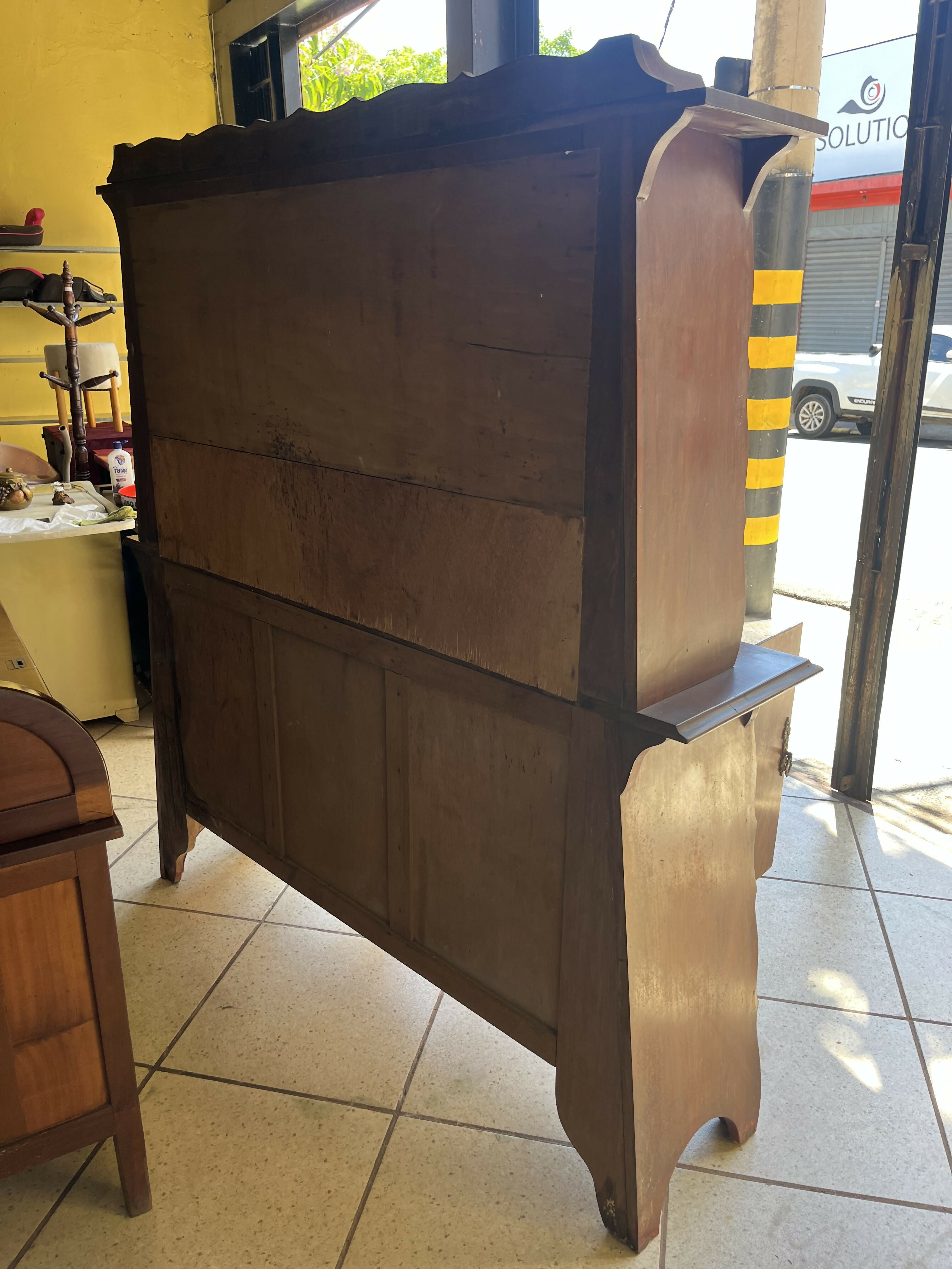 GUARDA LOUÇAS ANTIGO EM MADEIRA