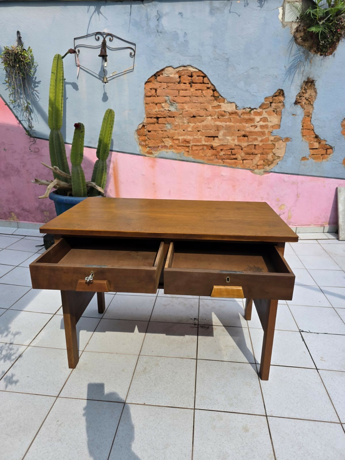 Escrivaninha Cimo, década de 60