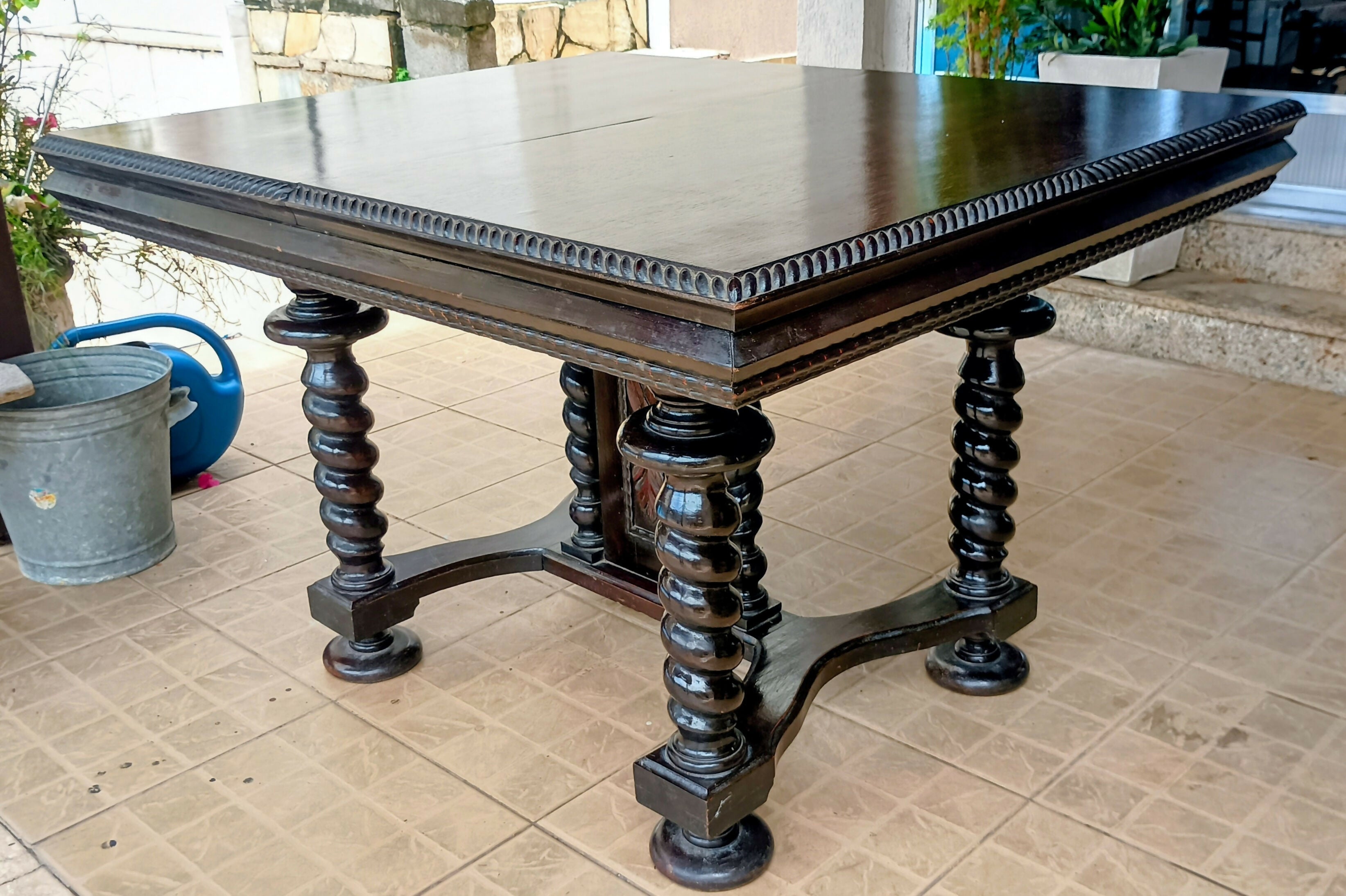 Mesa de jantar em jacarandá séc XIX - extensível