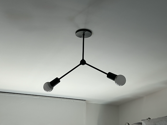 Luminária de teto em metal preto para 2 lâmpadas