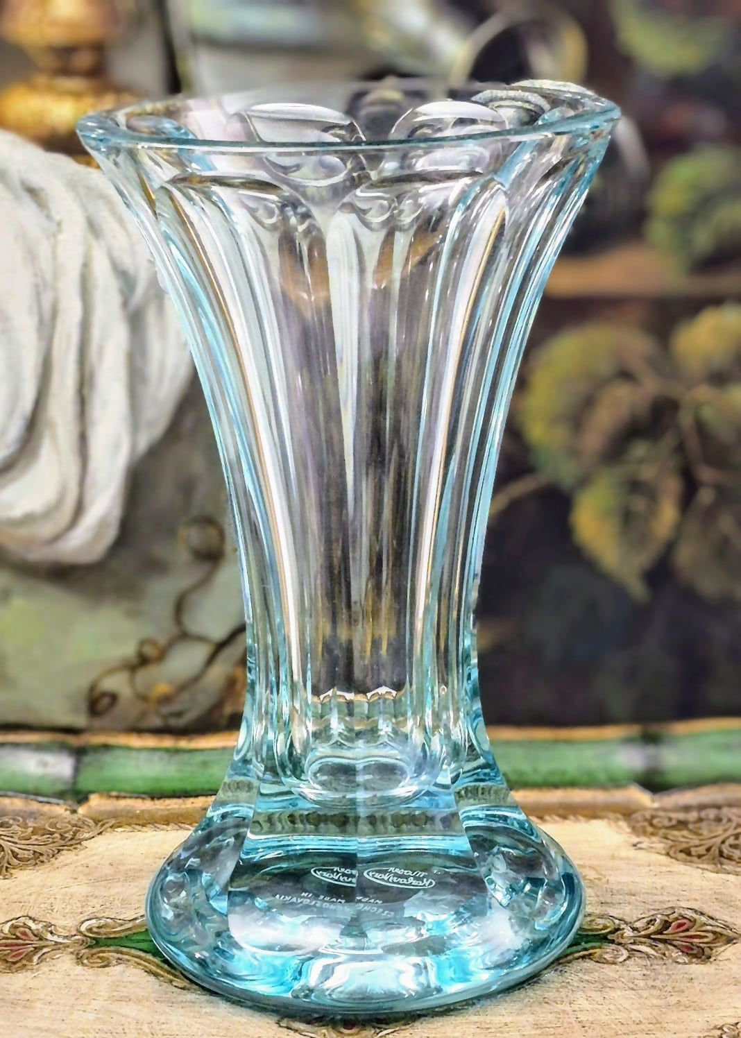 Vaso em bloco de cristal Moser em cor água marinha maravilhoso e impecável!
