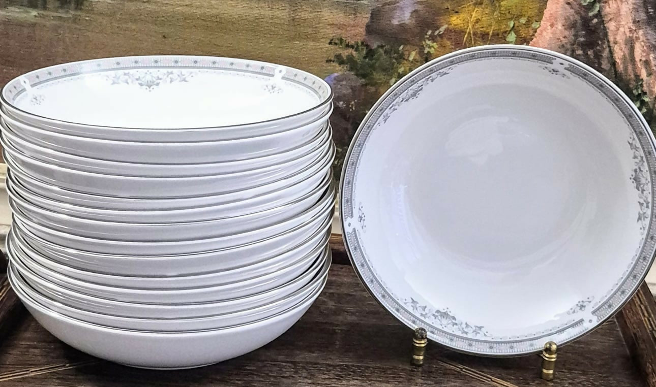 Conjunto de 10 bowls / tigelas em porcelana fine bone China vintage, impecável, inglesa Royal Doulton.