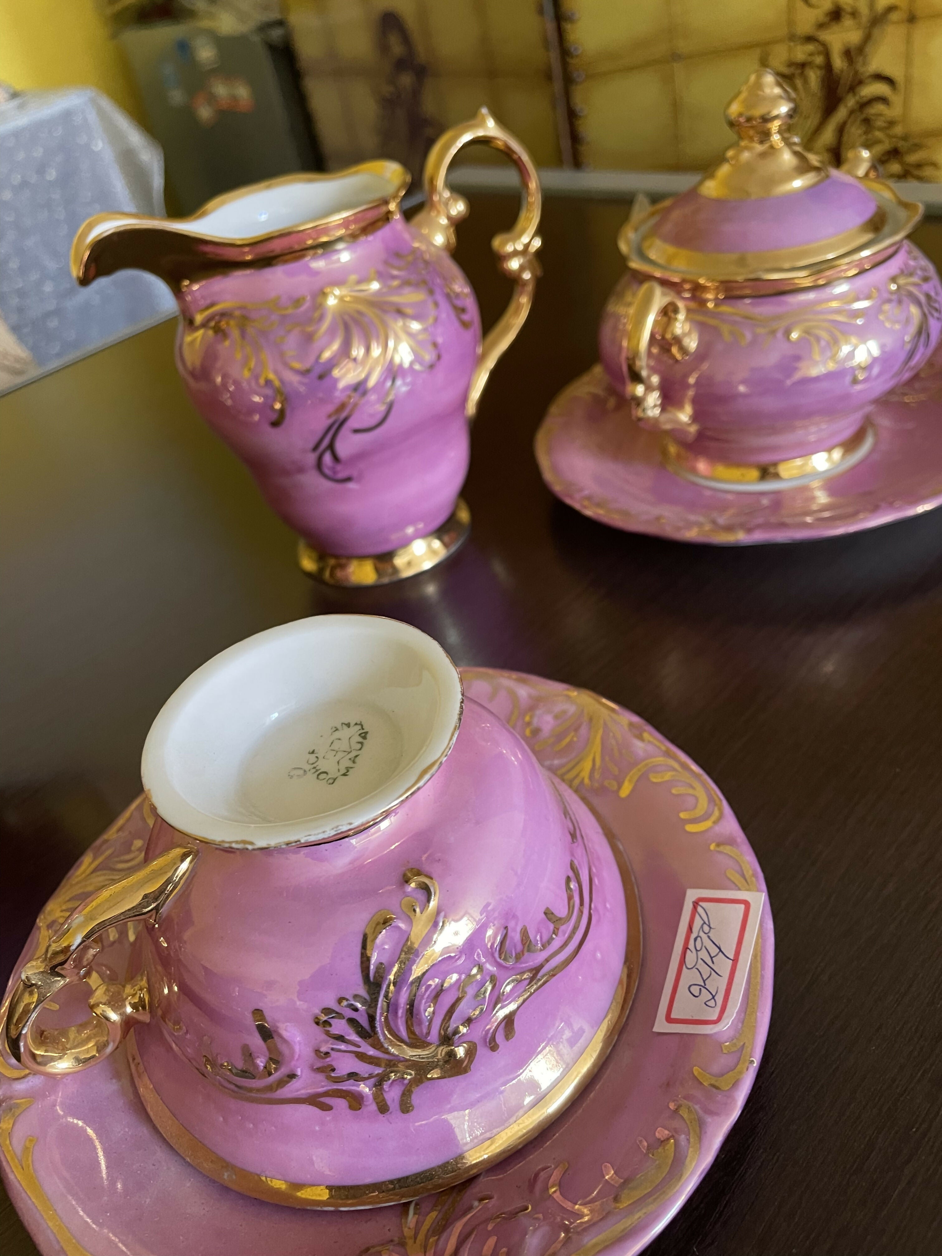 Jogo de chá antigo rosa com dourado