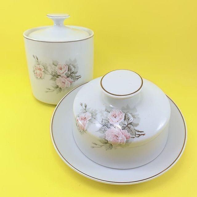 Jogo de chá com pintura de rosas, Porcelana Schmidt déc1980/1993