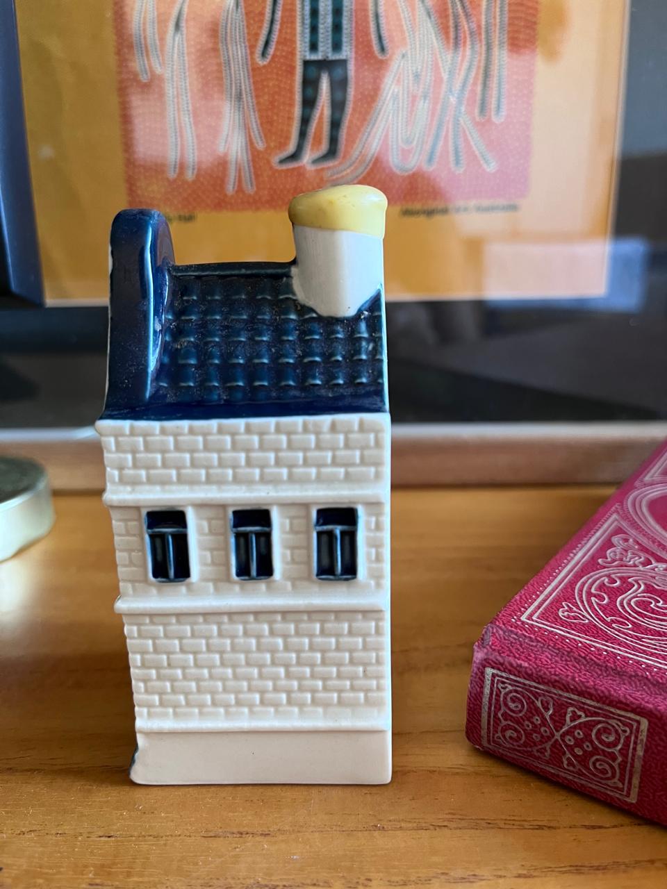 Casinha KLM nº 40 – Miniatura Delft Blue