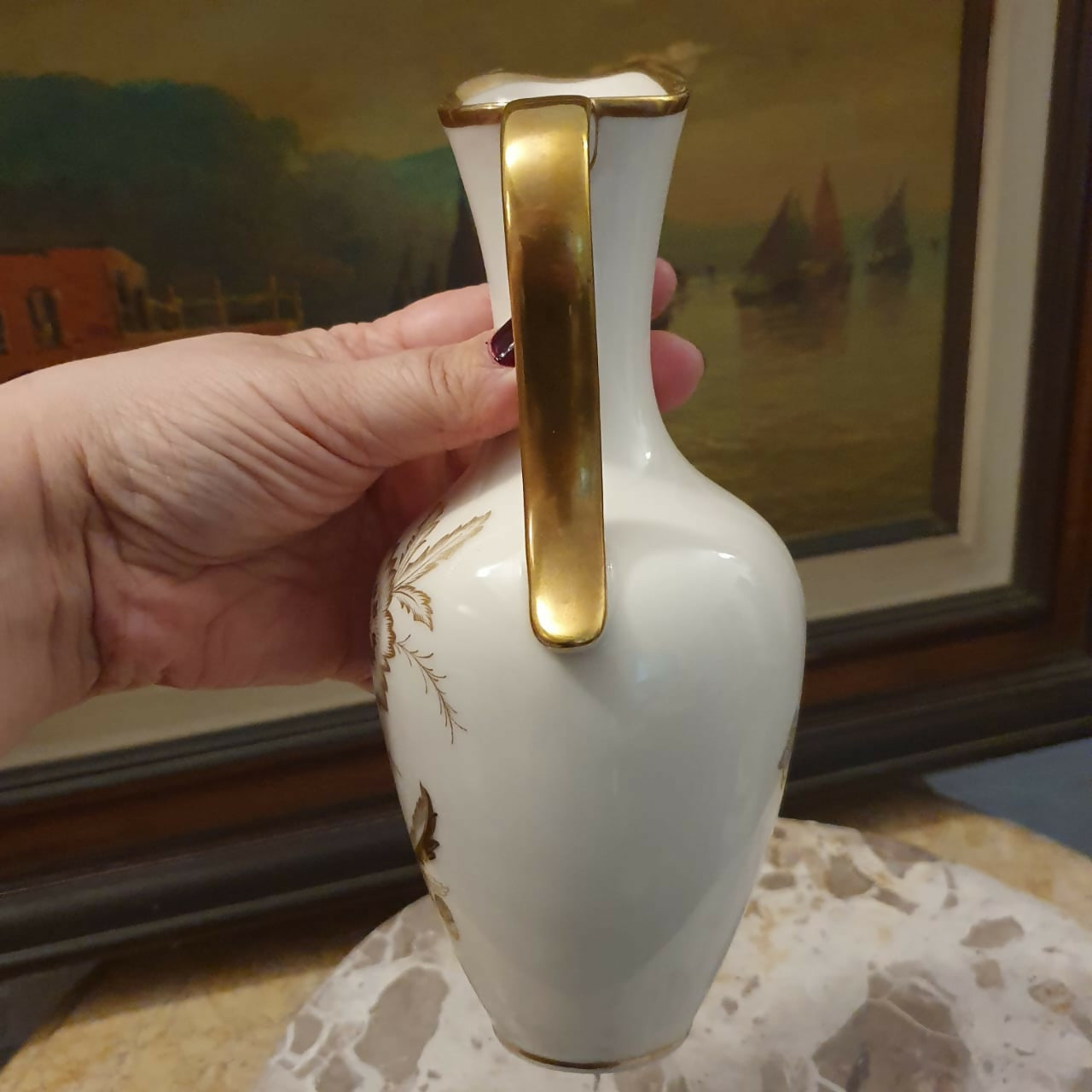 Jarra lindíssima em porcelana alemã Lindner Bavaria, meados do sec. XX