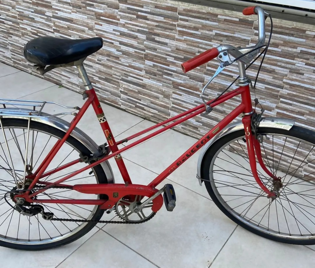 Bicicleta Peugeot Vermelha Antiga Década 60/70