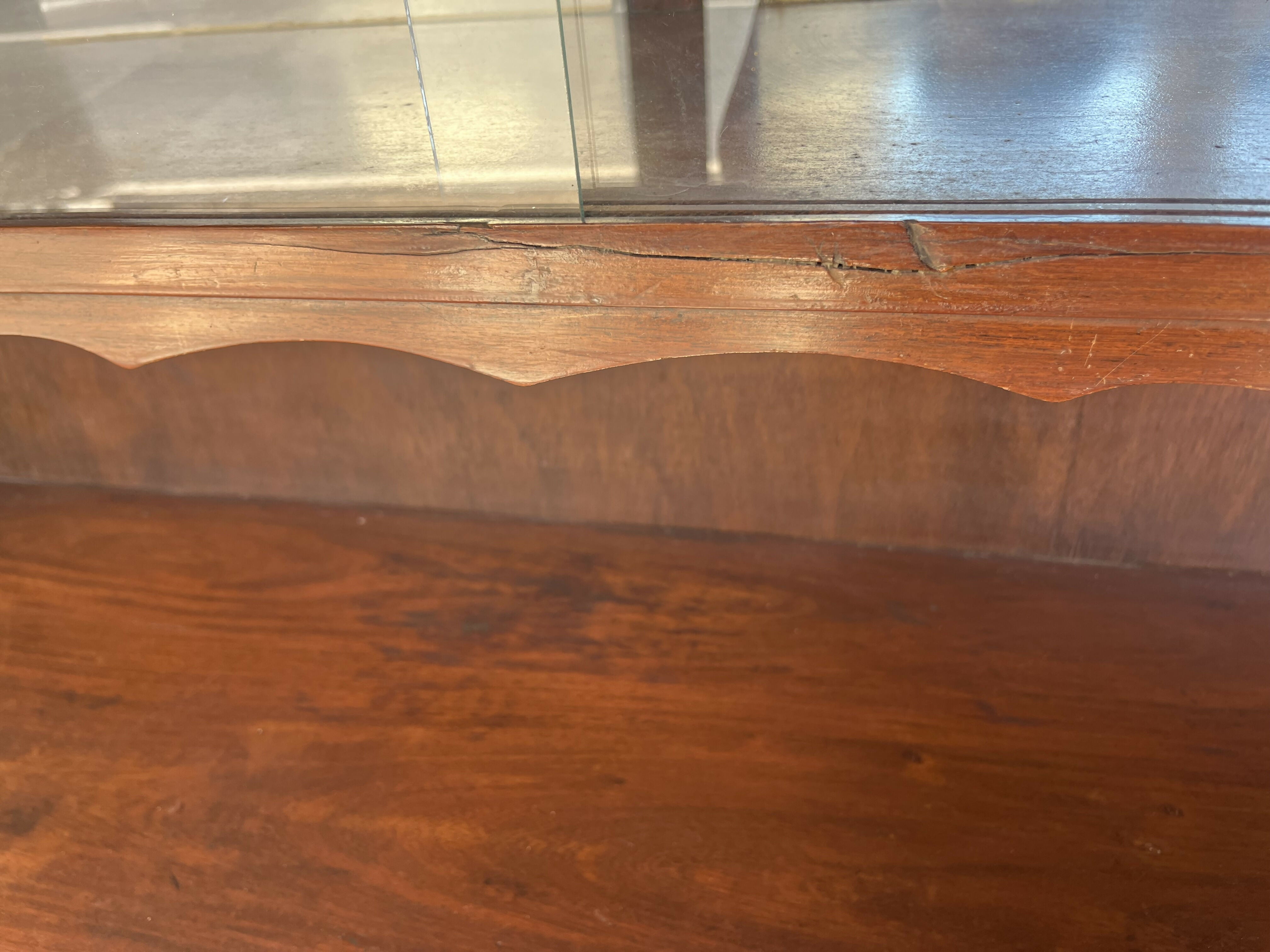 GUARDA LOUÇAS ANTIGO EM MADEIRA