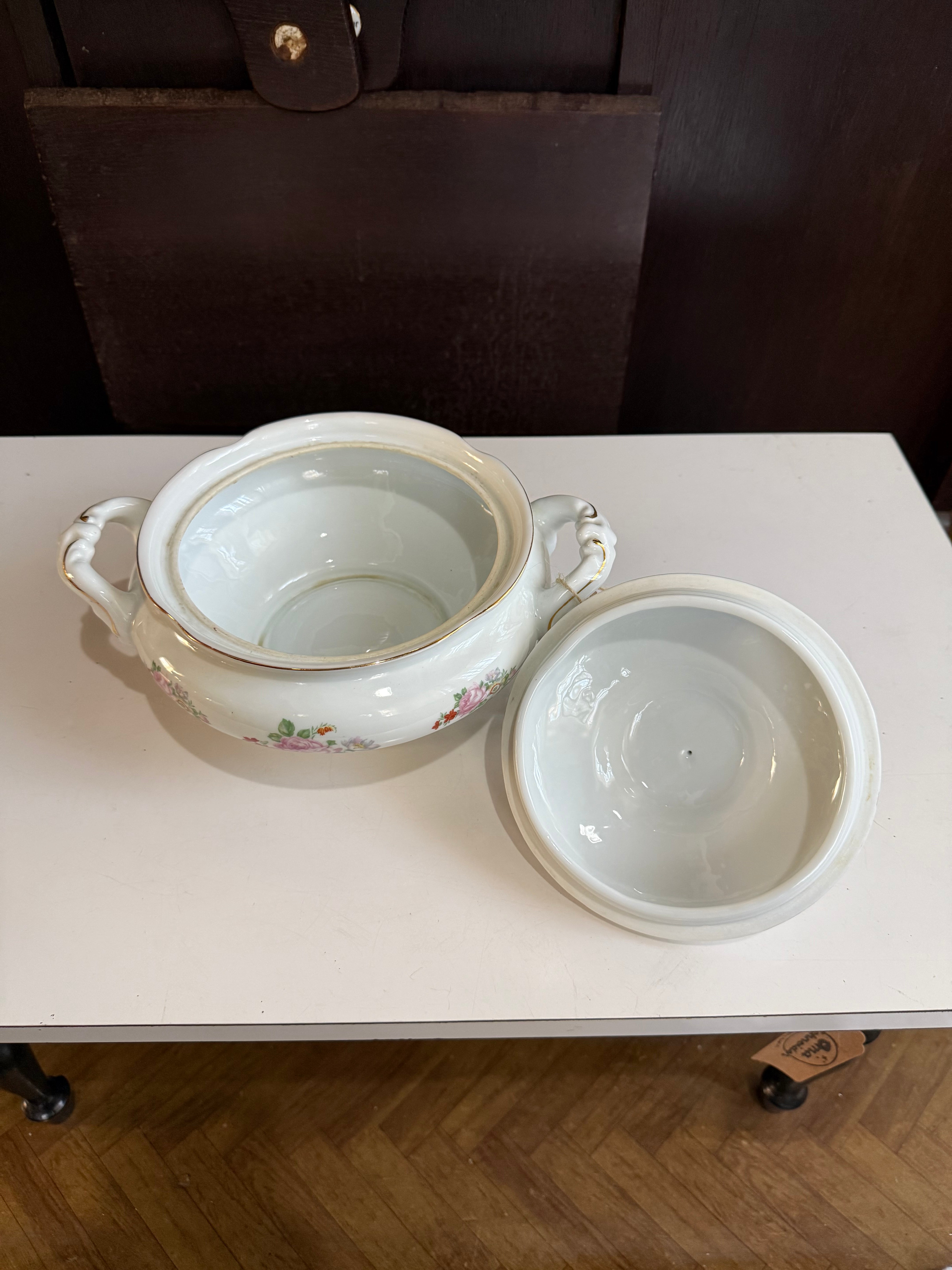 Sopeira em Porcelana Schmidt — Floral com Filetes de Ouro