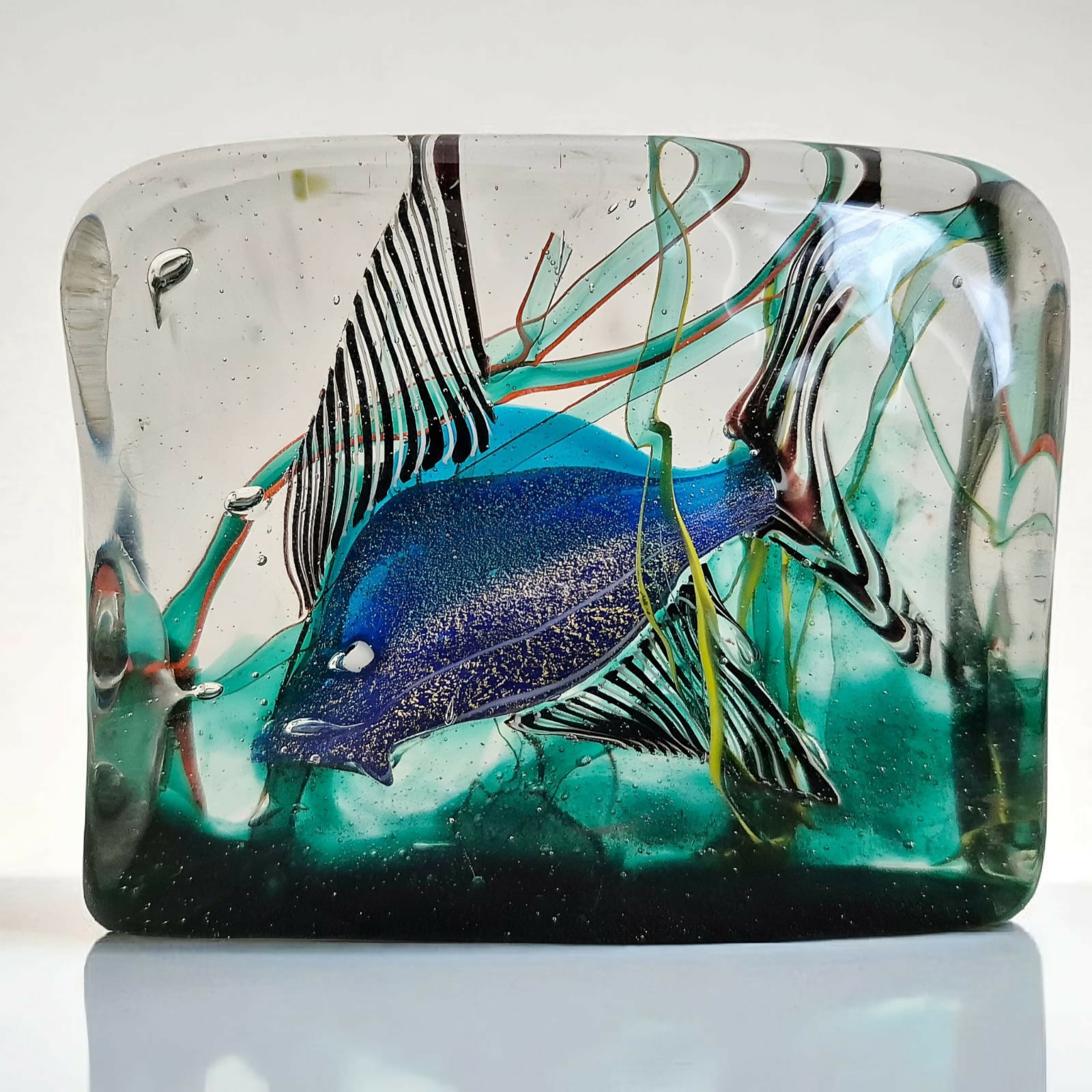 Par de raríssimas esculturas ´´ Aquário`` em bloco vidro artístico Murano,