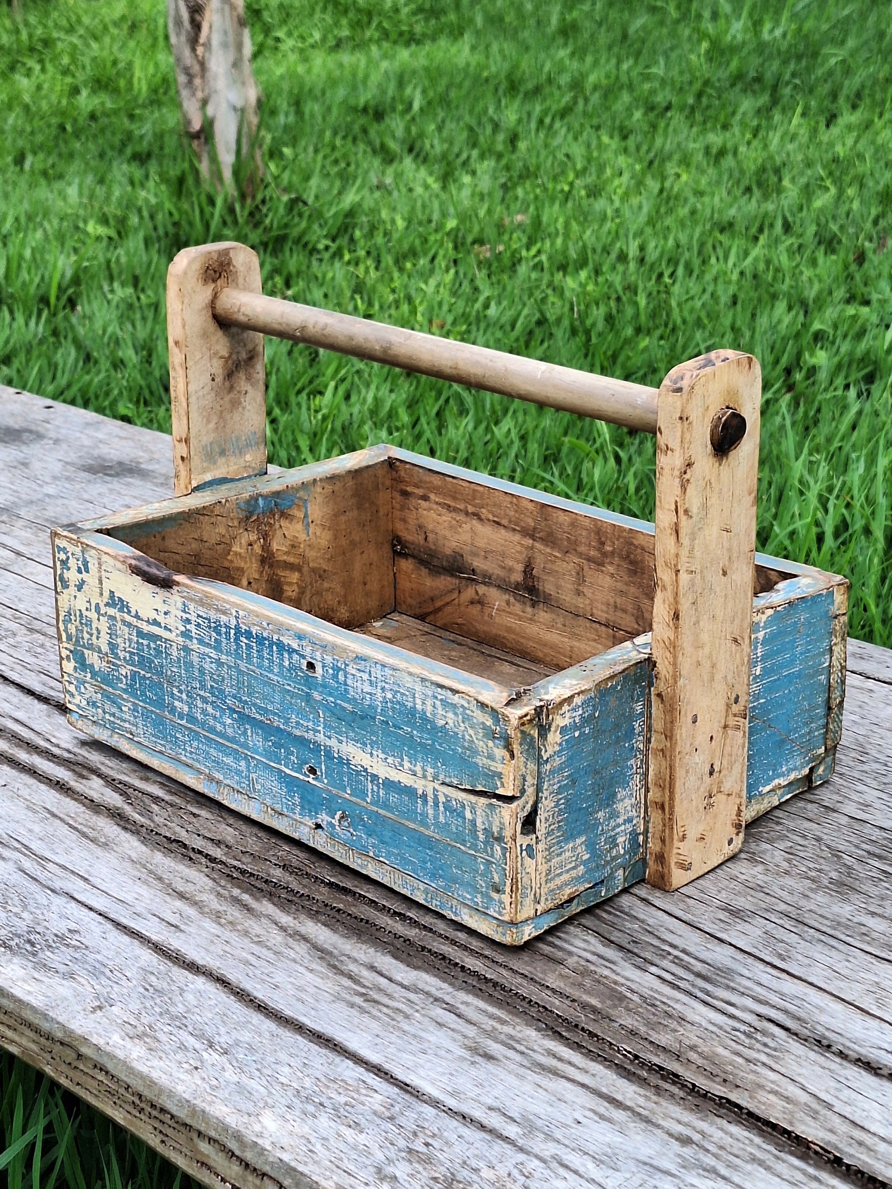 Caixa de Ferramenta Tinta Gasta Madeira Maciça Garimpo Mineiro