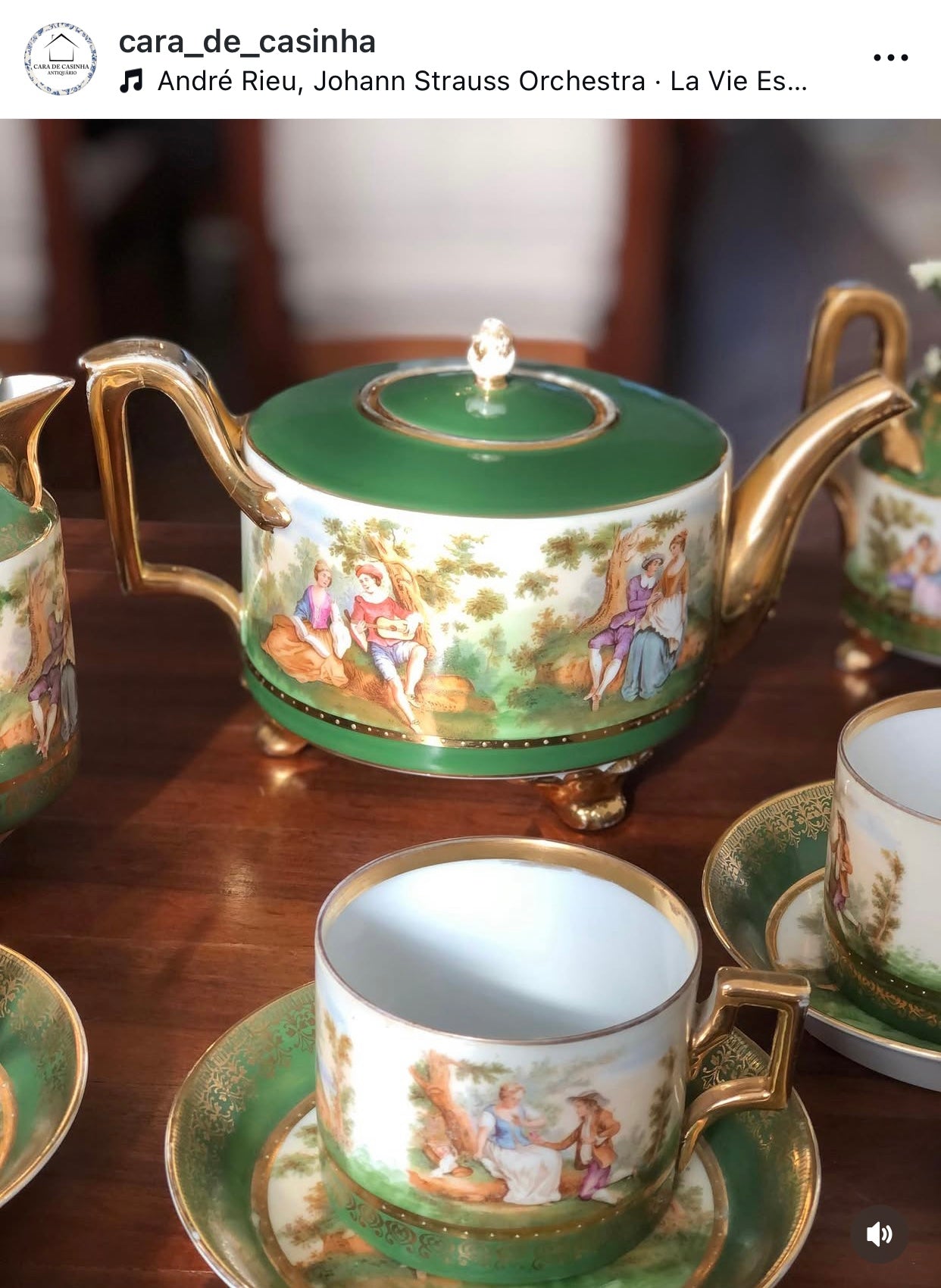 RARO conjunto de chá em porcelana Royal Vienna