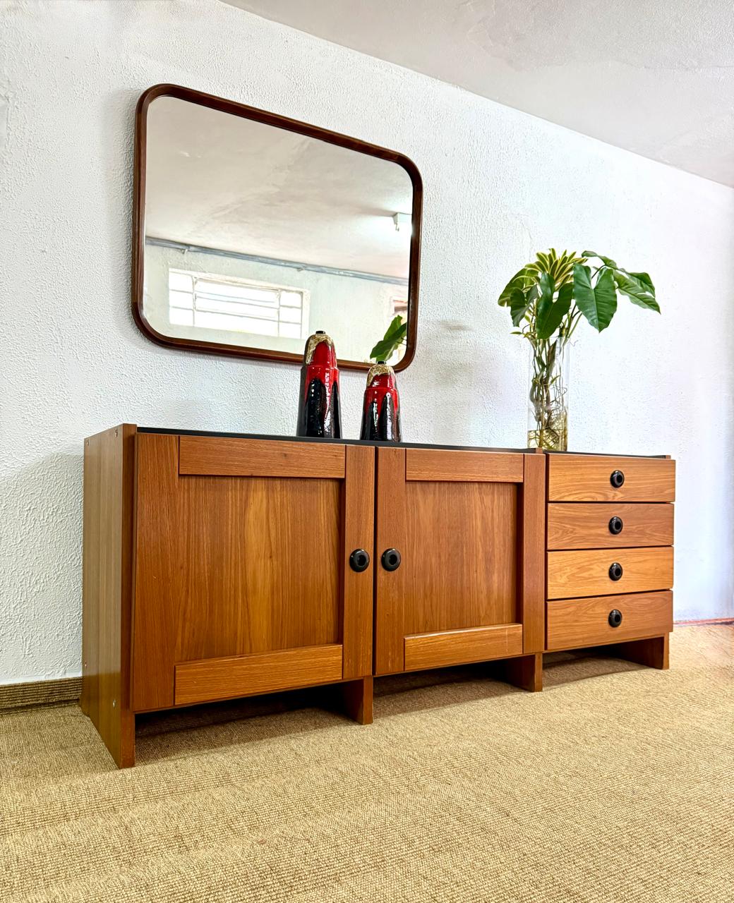 Buffet Geraldo de Barros vintage