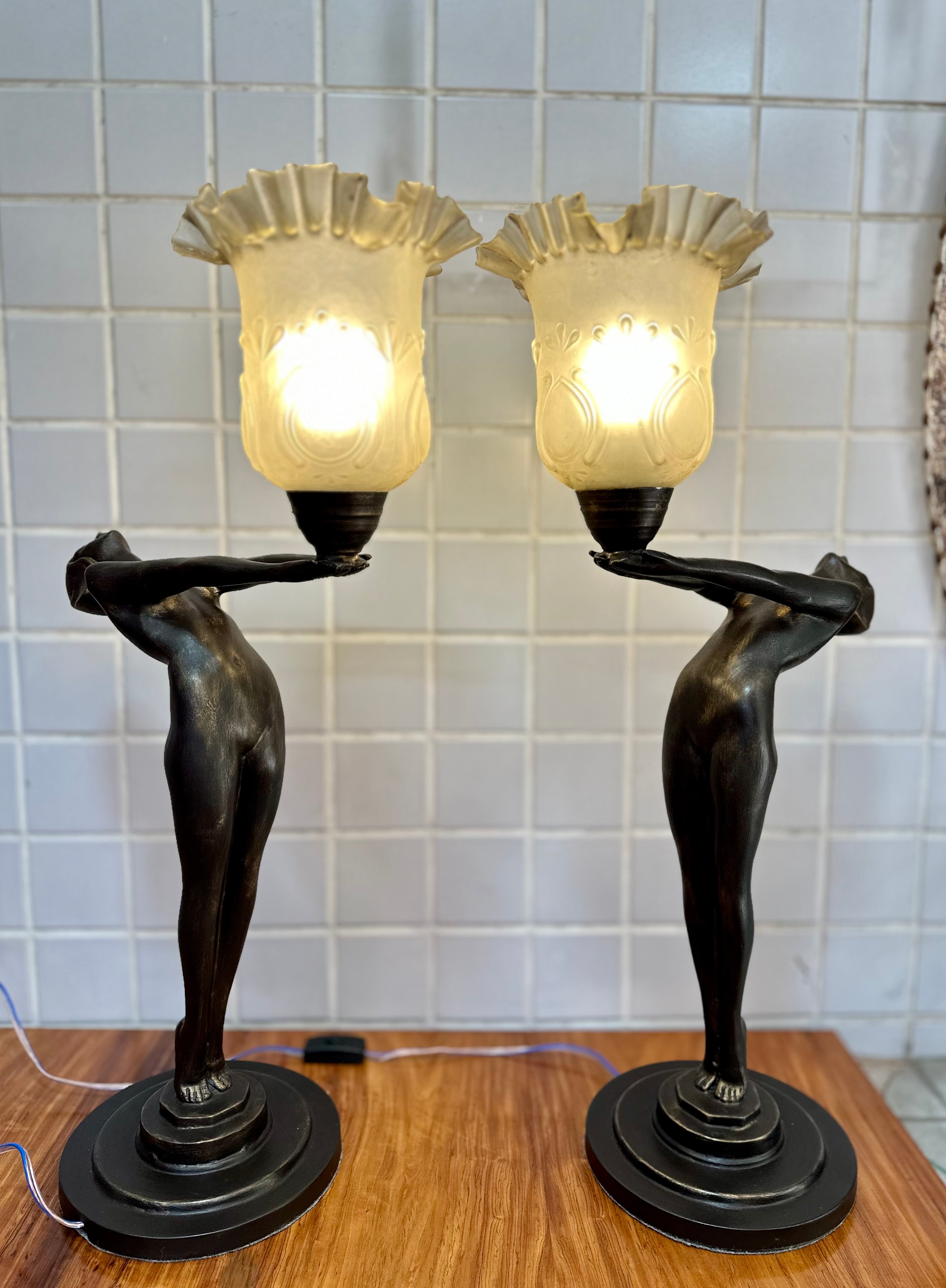 Luminárias em Petit Bronze (valor unitário) 