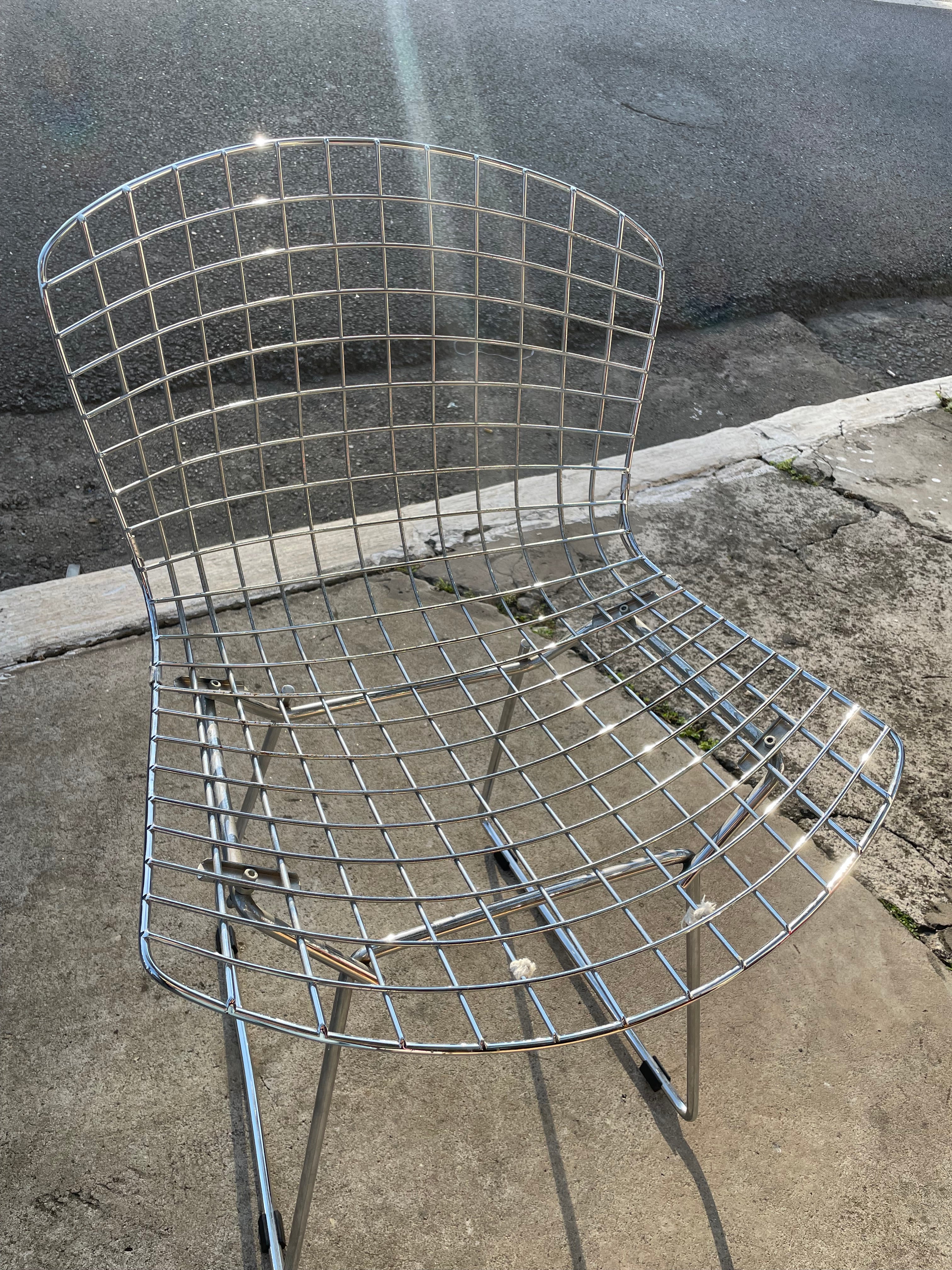 Jogo de 4 Cadeiras Bertoia – Harry Bertoia | 1952