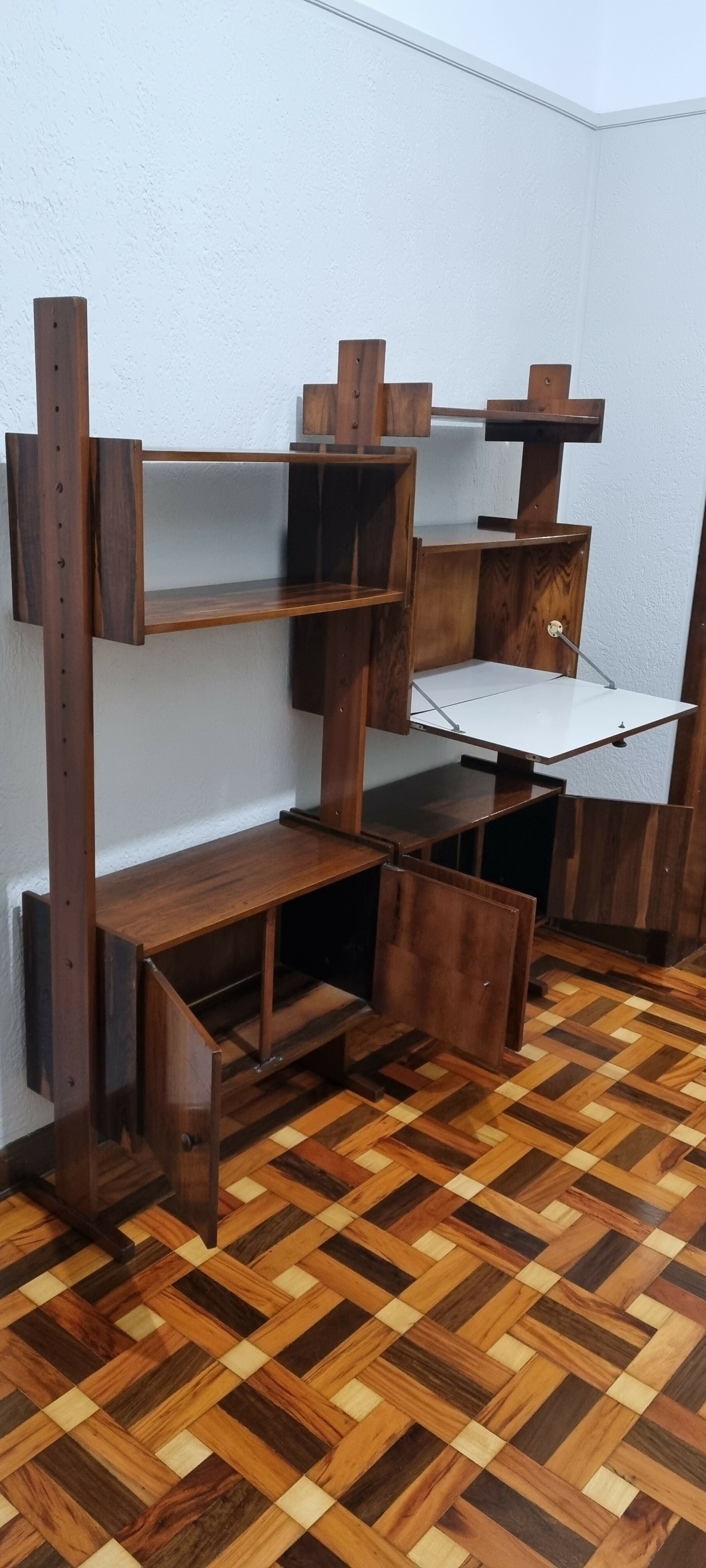 Estante modular Caviúna