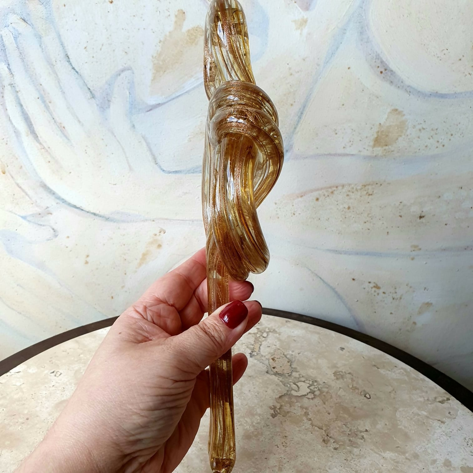 Escultura NÓ em vidro artístico Murano. Impecável!