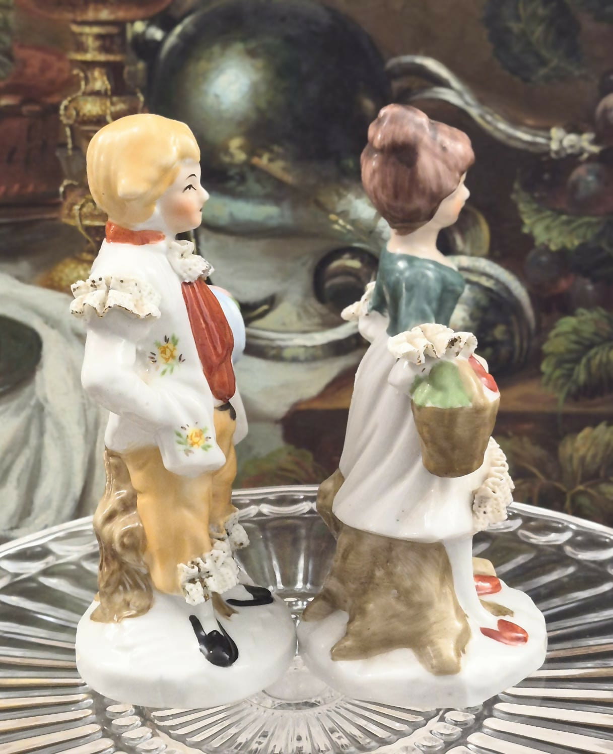 Par de estatuetas incríveis em porcelana KPM para Dresden. Centenárias.