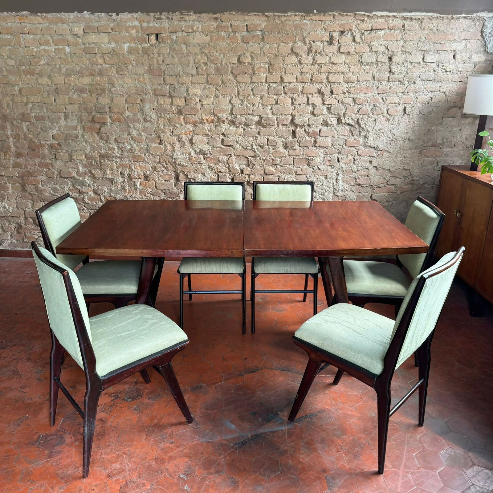 Sala de jantar anos 60 - Mesa extensiva e 6 cadeiras