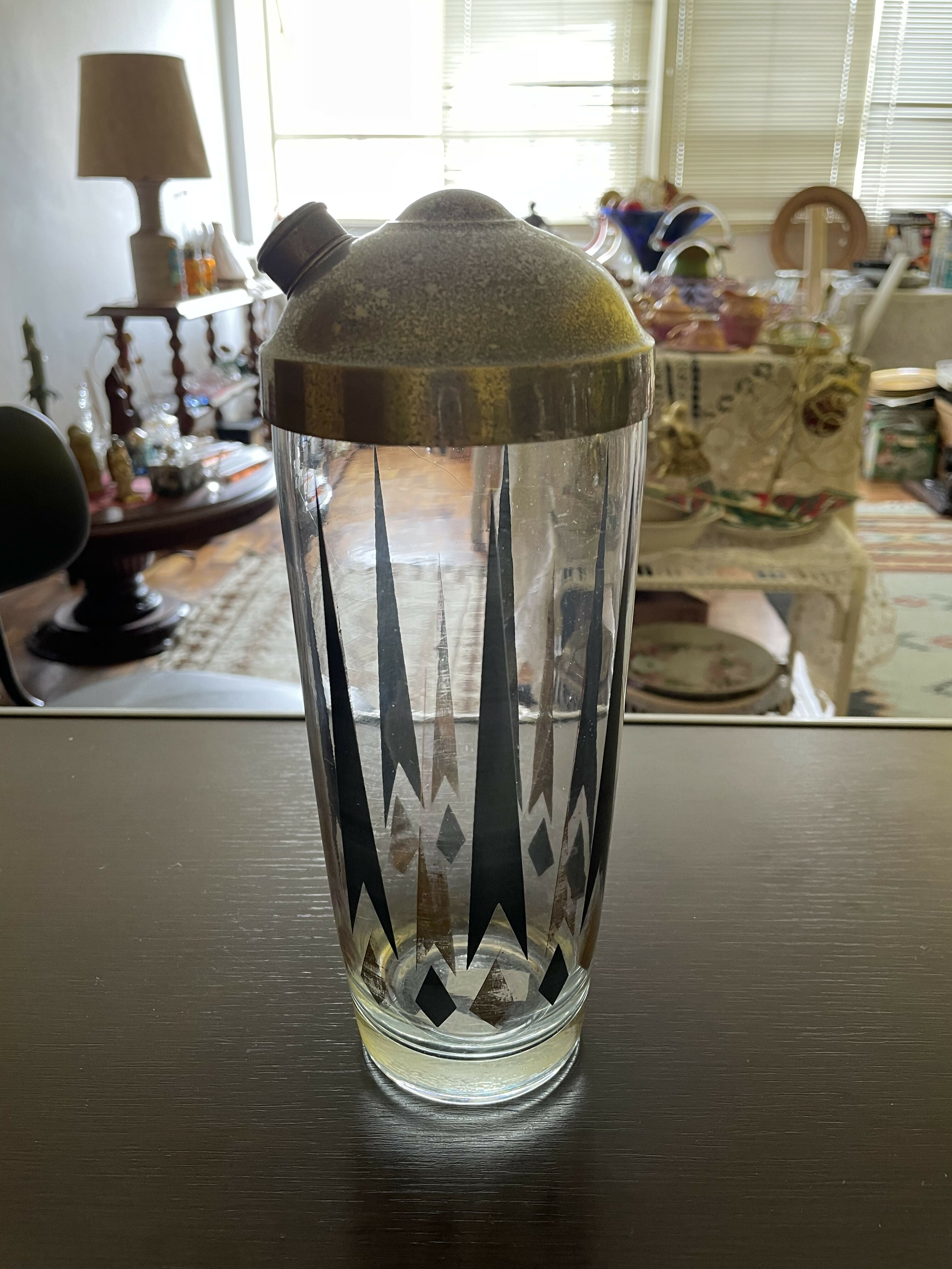 Coqueteleira vintage em vidro e tampa de metal