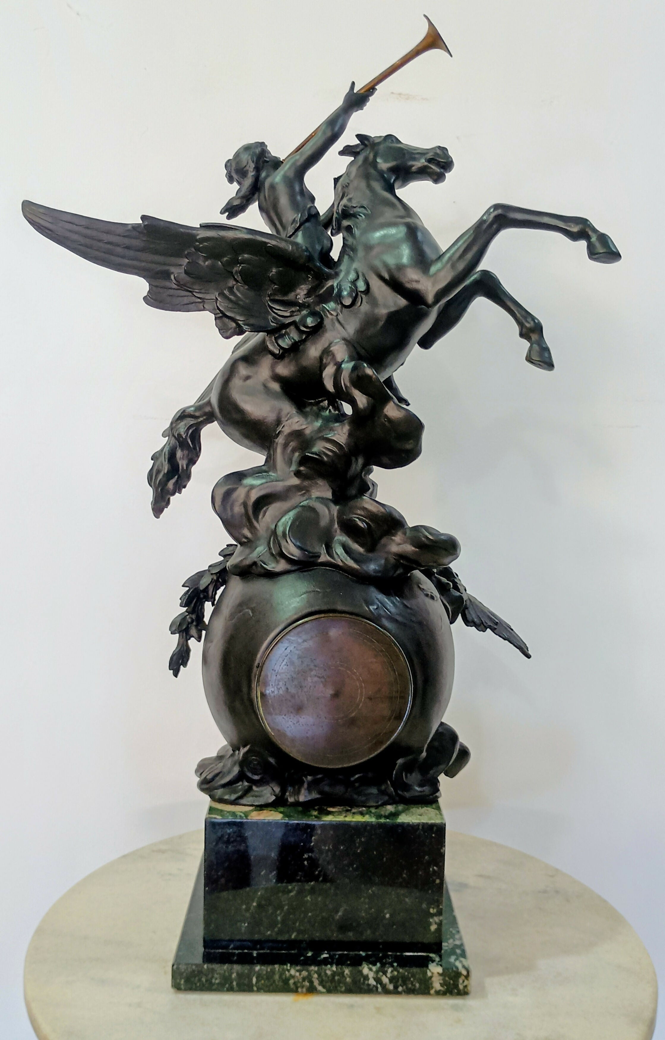 RELÓGIO ESCULTÓRICO FRANCÊS séc XIX - 76 cm