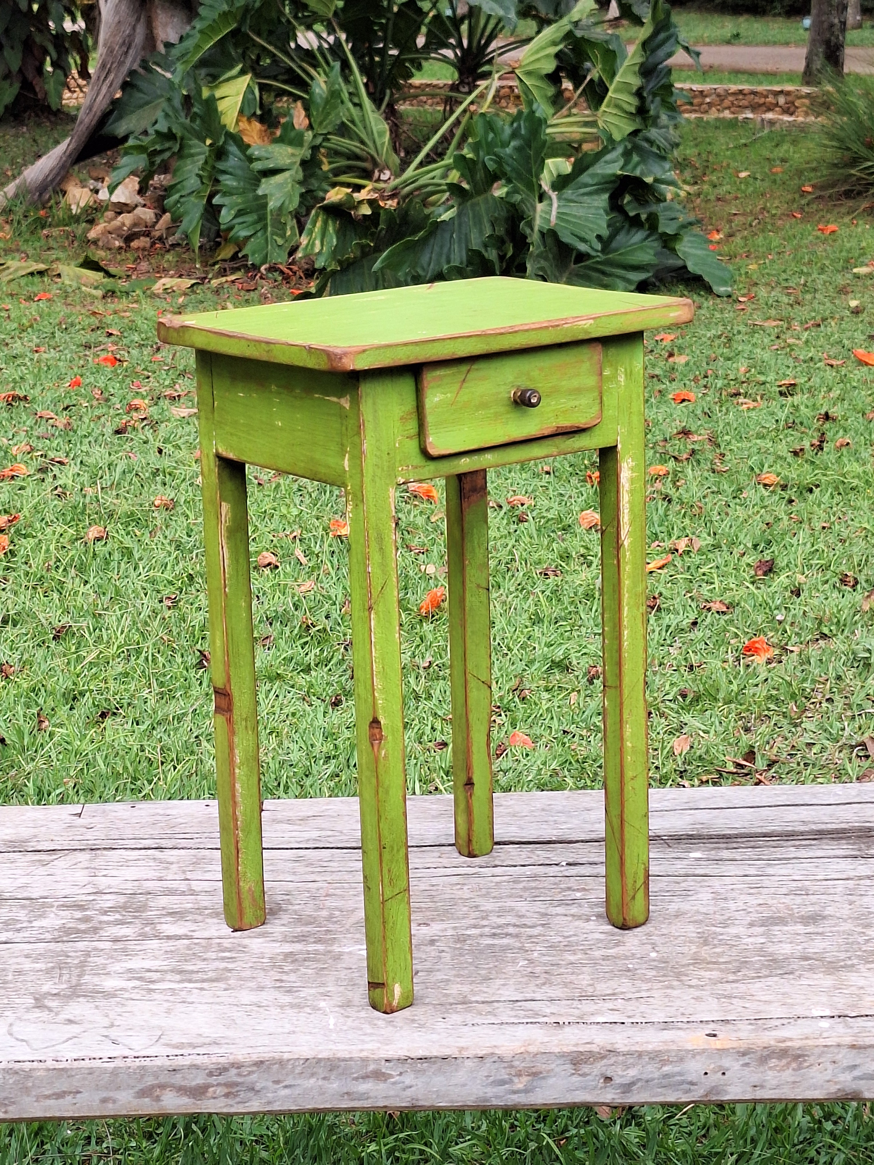 Mesa Cabeceira Madeira Maciça Tinta Gasta Garimpo Mineiro (Valor unitário)