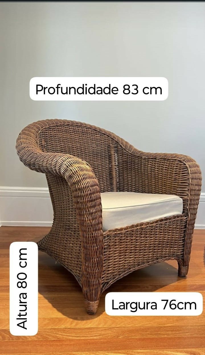 POLTRONA EM JUNCO