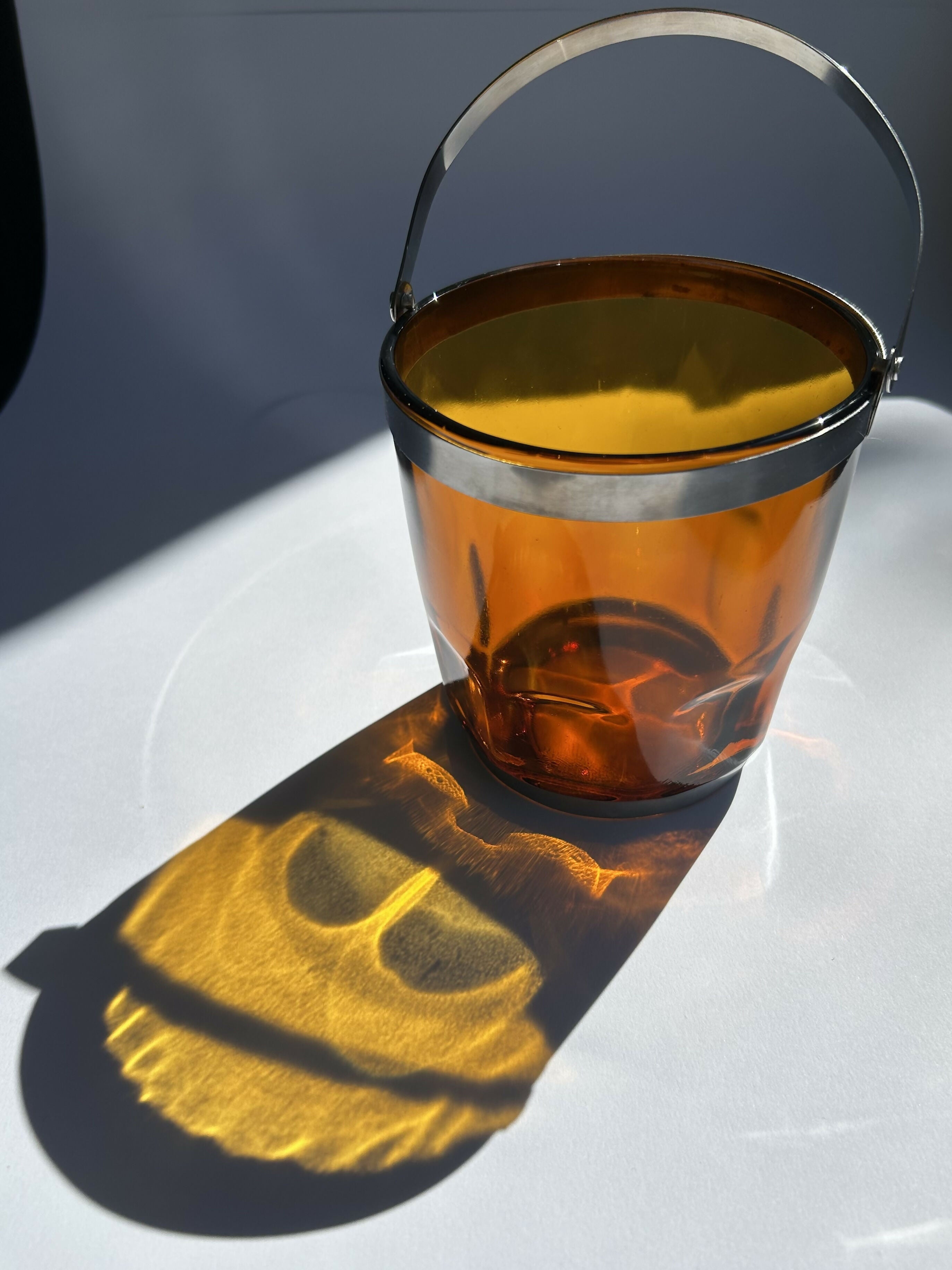 balde de gelo em vidro ambar - Nadir Figueiredo